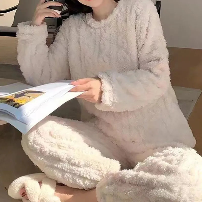 Women's 2-Piece Fleece Pajama Set - Soft Velvet Ribbed Pullover & Pants for Fall/Winter | Cozy Casual Loungewear for Home, Sleep & Relaxation