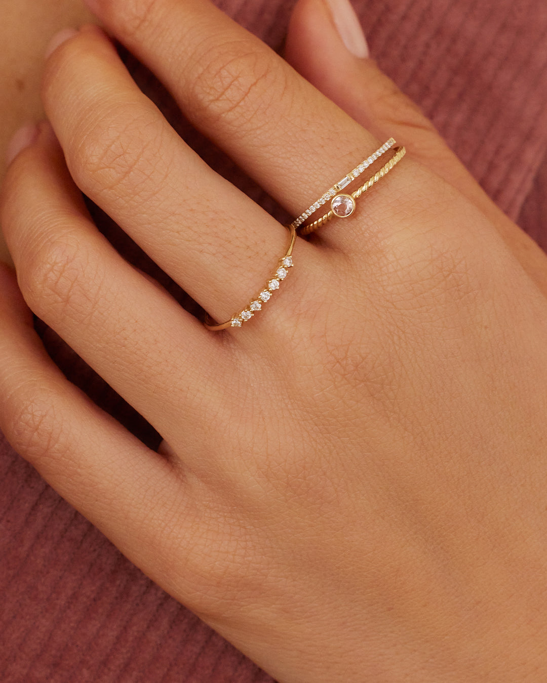 Exquisite Diamond Row Ring for Women - Elegant Stackable Band Wedding Engagement Jewelry Gift - Perfect for Anniversaries, Proposals & Special Occasions