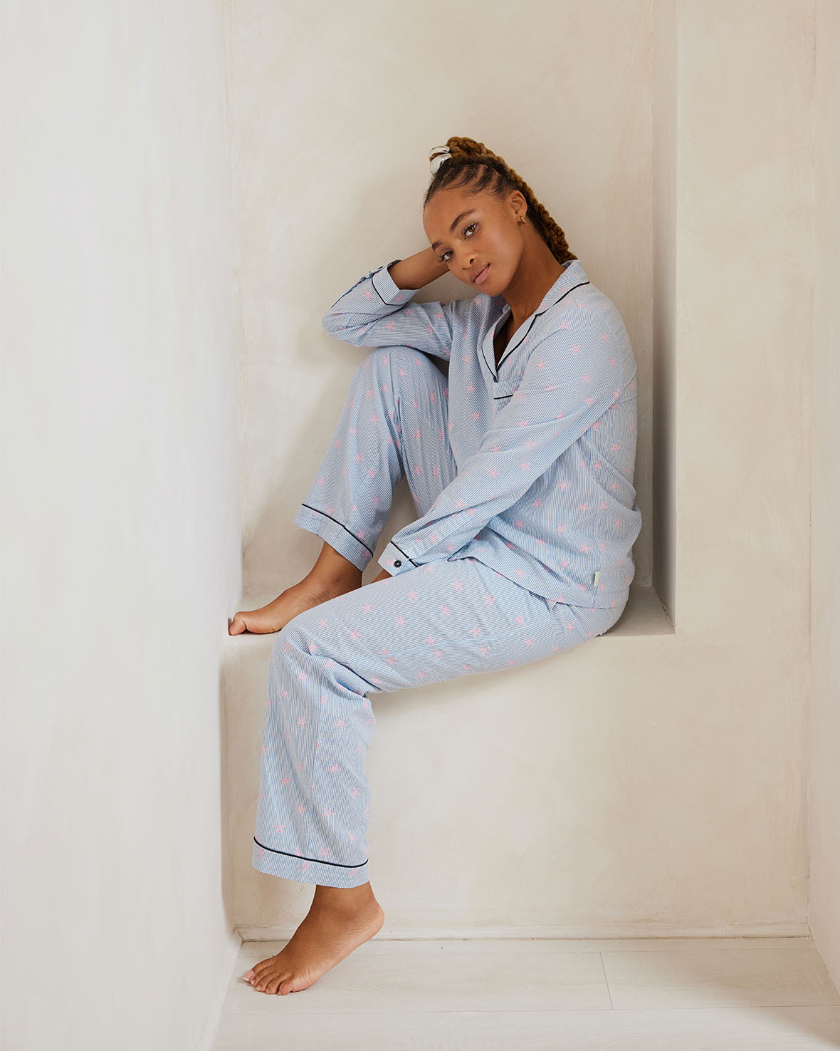 Seersucker Cotton Starfish Stripe Print Long Pajama Set for Women - Comfortable Sleepwear for Summer Nights & Beach Vacations