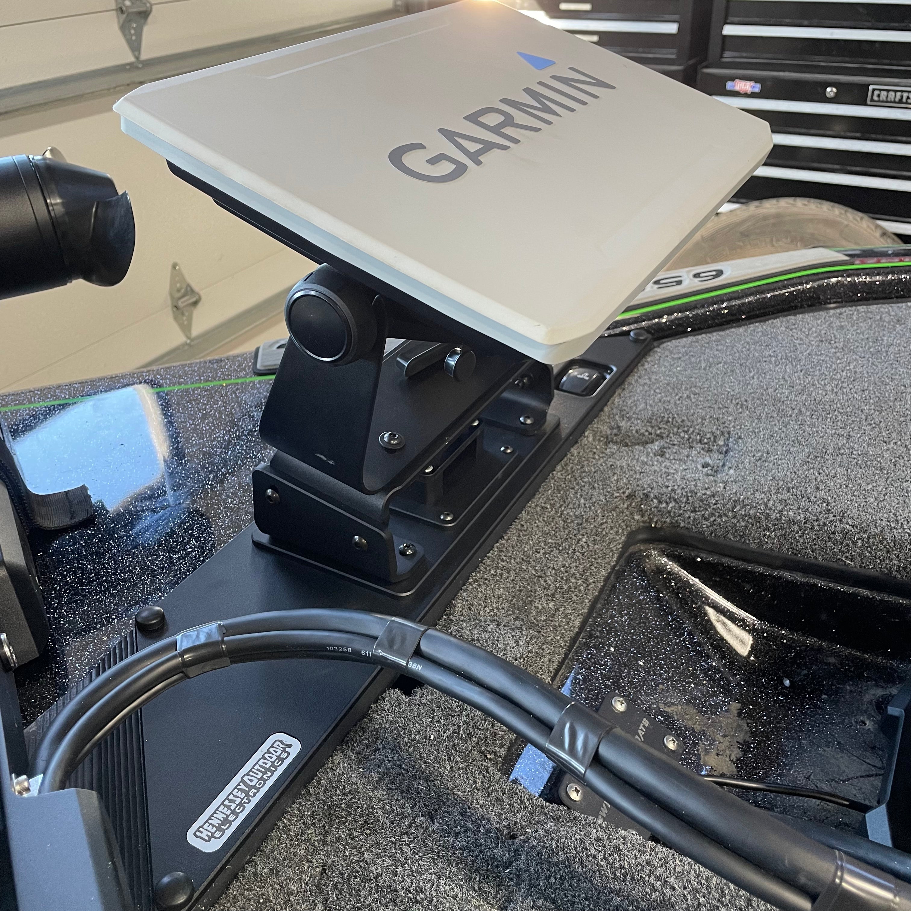 H.O.E. Single Bow Mount System for Blazer 650 Pro 2024+ | Boat Accessories for Fishing & Water Sports | Perfect for Marine Navigation & Outdoor Adventures