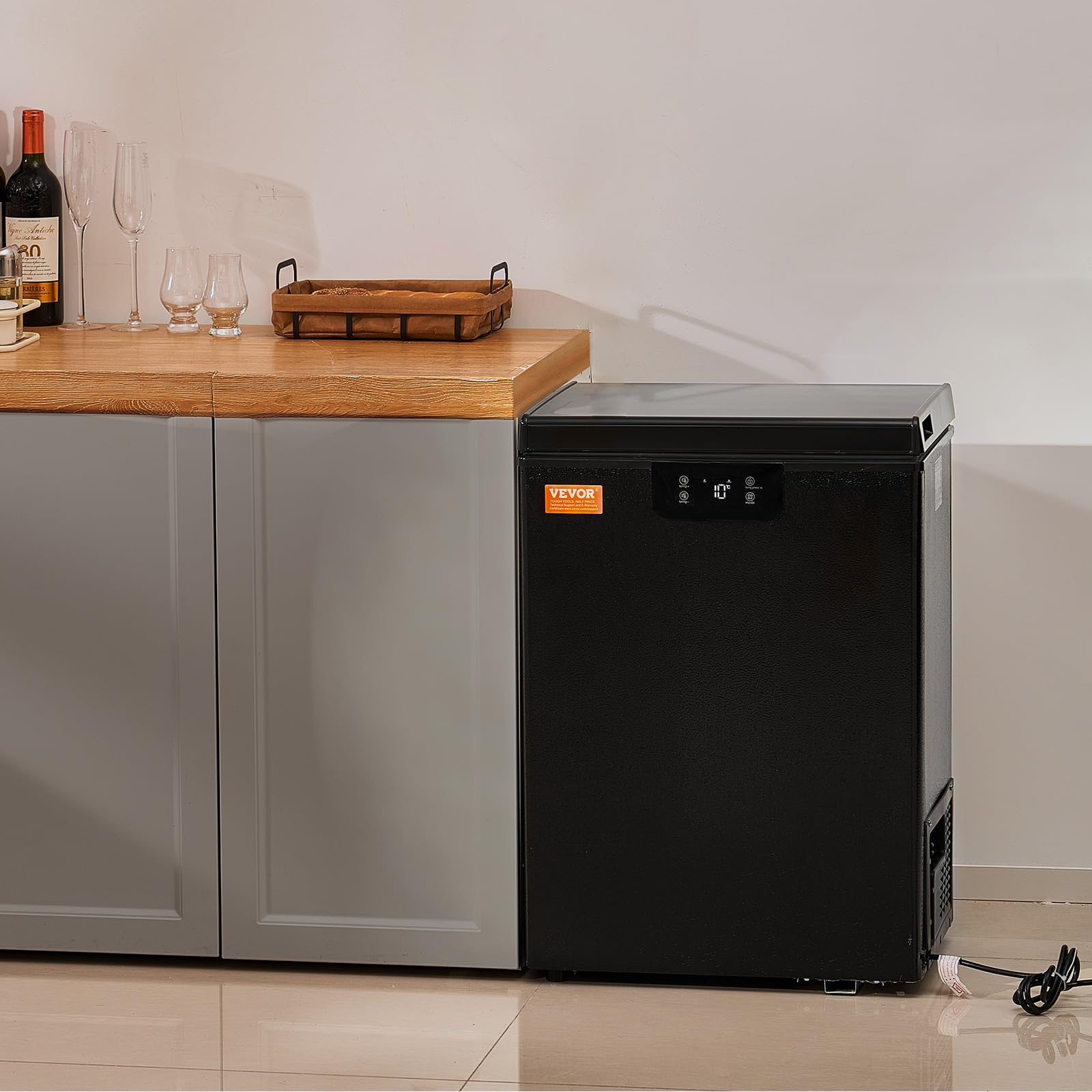 VEVOR 3.5 Cu.ft Compact Chest Freezer - Energy Efficient Deep Freezer with Adjustable Thermostat, 2 Removable Baskets & Low Noise Design - Perfect for Home, Garage, Basement or Small Business Storage (Black)