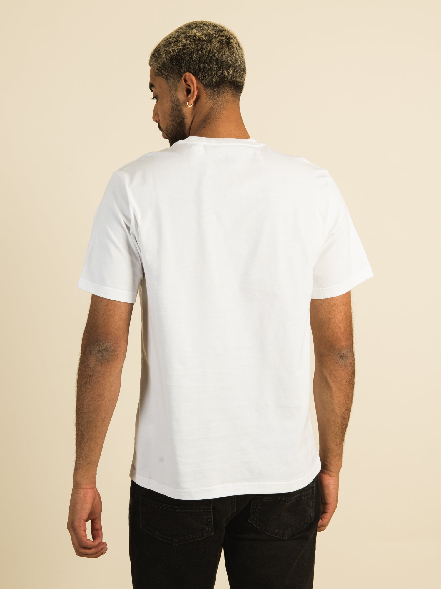 Converse Embroidered Star Chevron T-Shirt for Men & Women - Casual Vintage Graphic Tee for Streetwear & Everyday Outfits