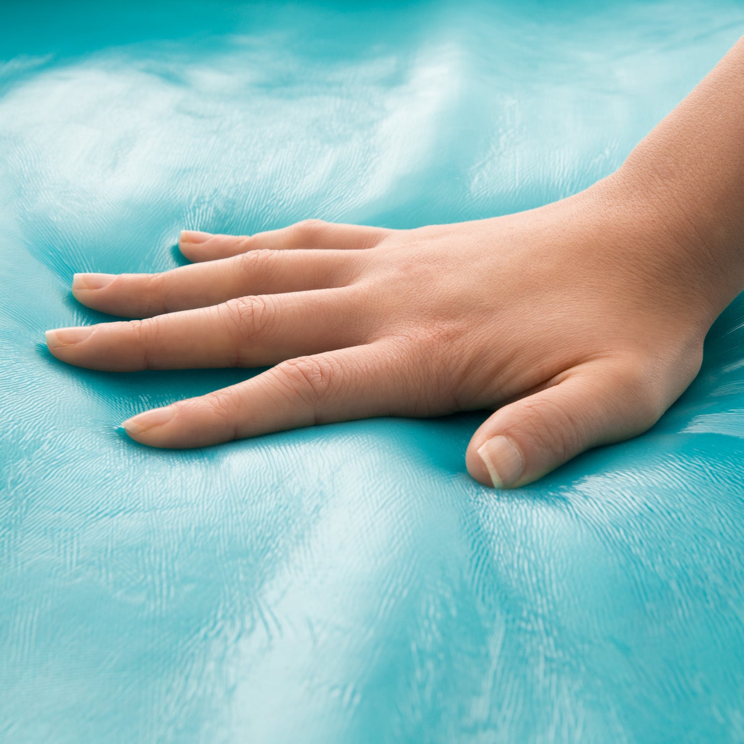 Malouf Isolus 2.5 Inch Cooling Gel Memory Foam Mattress Topper - Queen Size for Pressure Relief & Back Pain - Perfect for Hot Sleepers & Side Sleepers