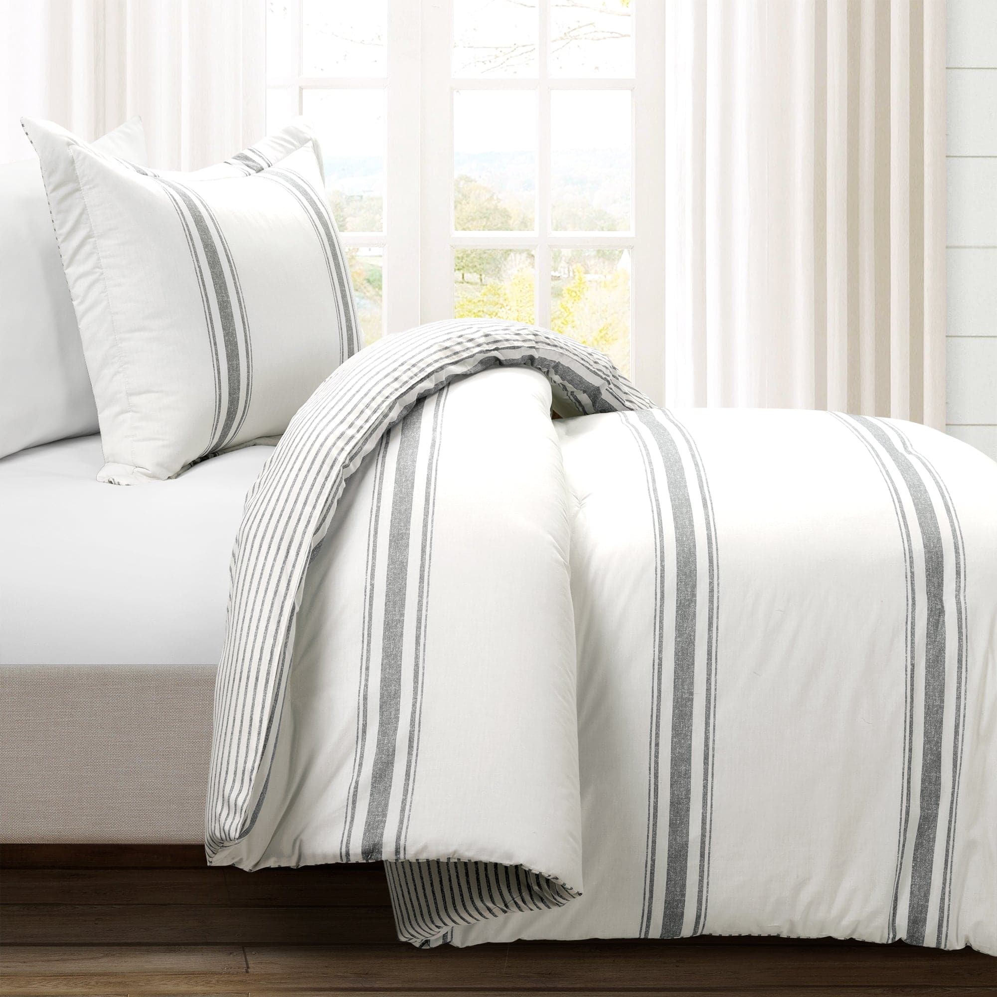 Farmhouse Stripe Reversible Comforter Set - Queen Size, Soft Breathable Cotton Bedding - Perfect for Cozy Bedroom Decor & Guest Room Styling