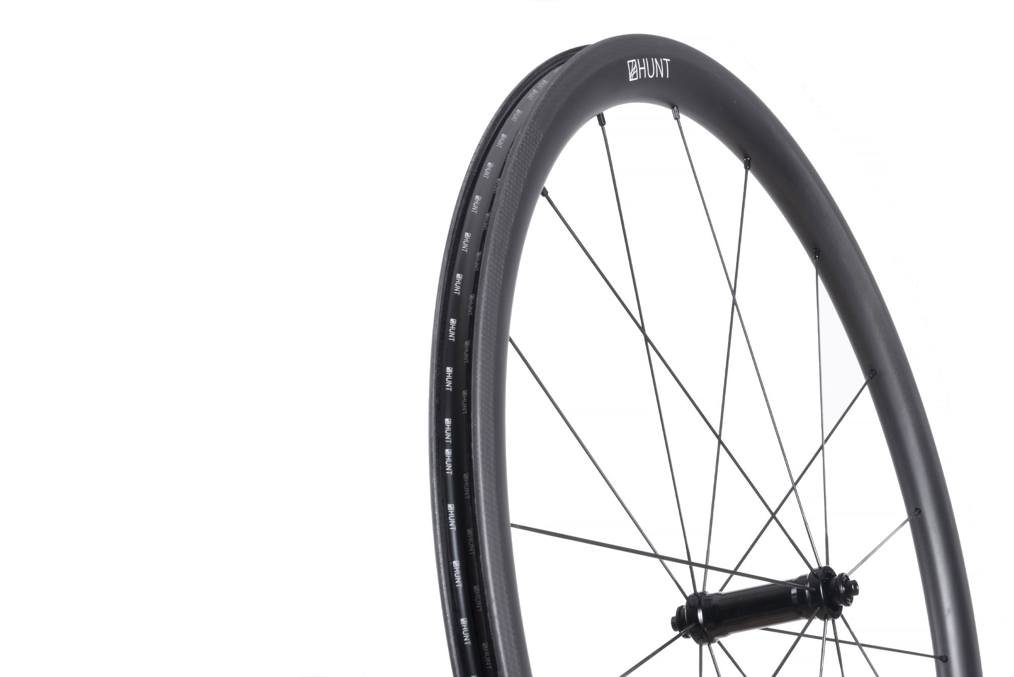 RE:NEW HUNT 36 Carbon Wide Aero Wheelset - Lightweight Carbon Fiber Road Bike Wheels for Speed & Performance | Perfect for Racing, Triathlon & Endurance Cycling