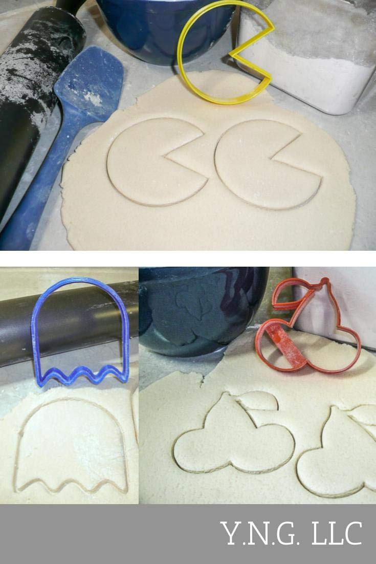 PACMAN-Inspired 3-Piece Ghost Cookie Cutter Set PR1074 - Perfect for Halloween Baking, Video Game Themed Parties & Retro Gaming Decor