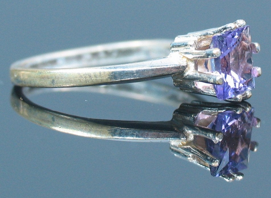 1.5ct Natural Amethyst Princess Cut Ring - Solid Sterling Silver or 14K Gold (Size 7) | VVS Eye Clean Solitaire | Perfect for Engagement, Anniversary & Special Occasion Gifts