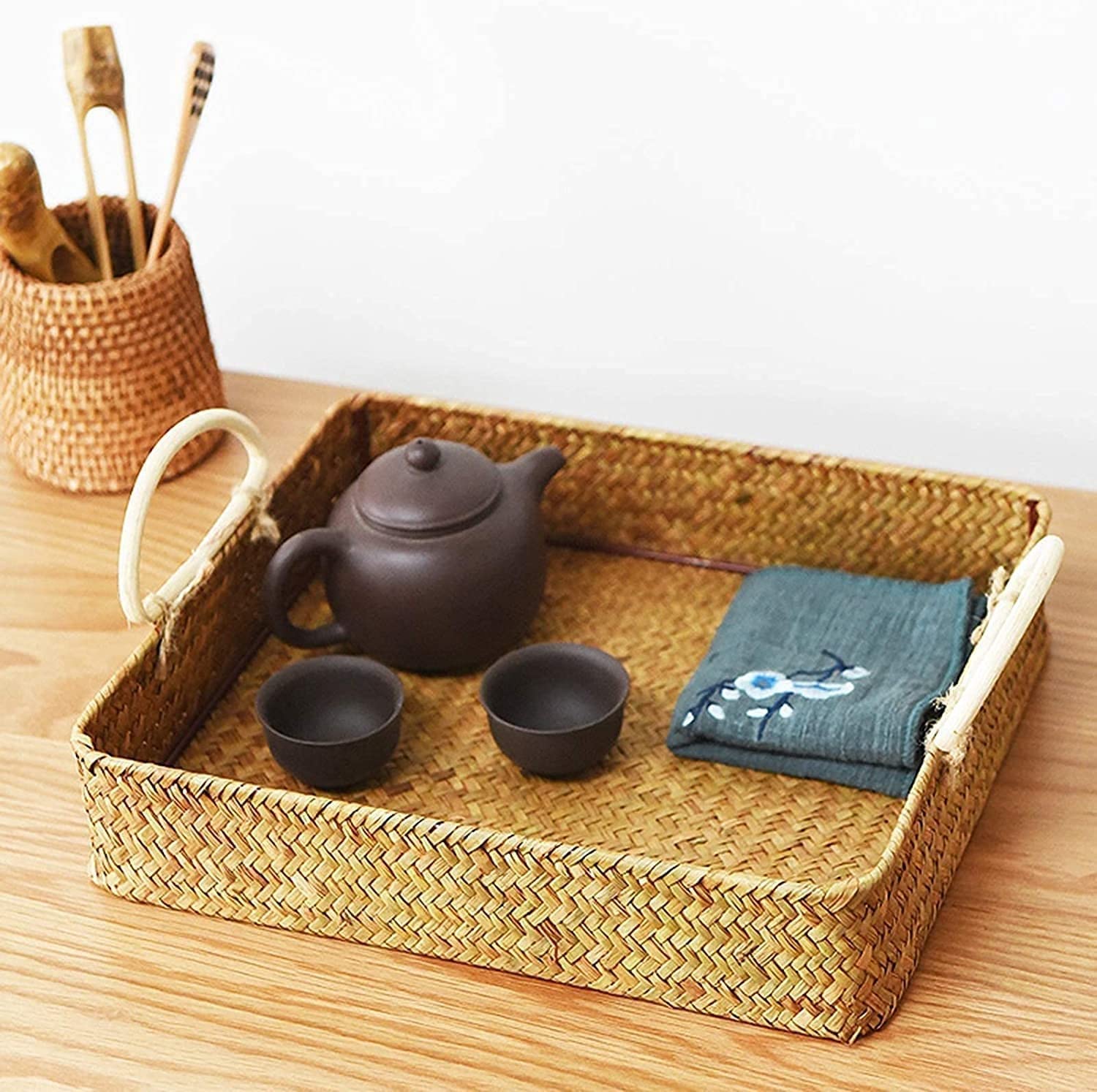 Hand-Woven Rattan Fruit Tray & Storage Basket - Multifunctional Desktop Organizer for Fruits, Magazines, Cups, Tea Sets | Perfect for Kitchen, Living Room, Office & Dining Table Decor