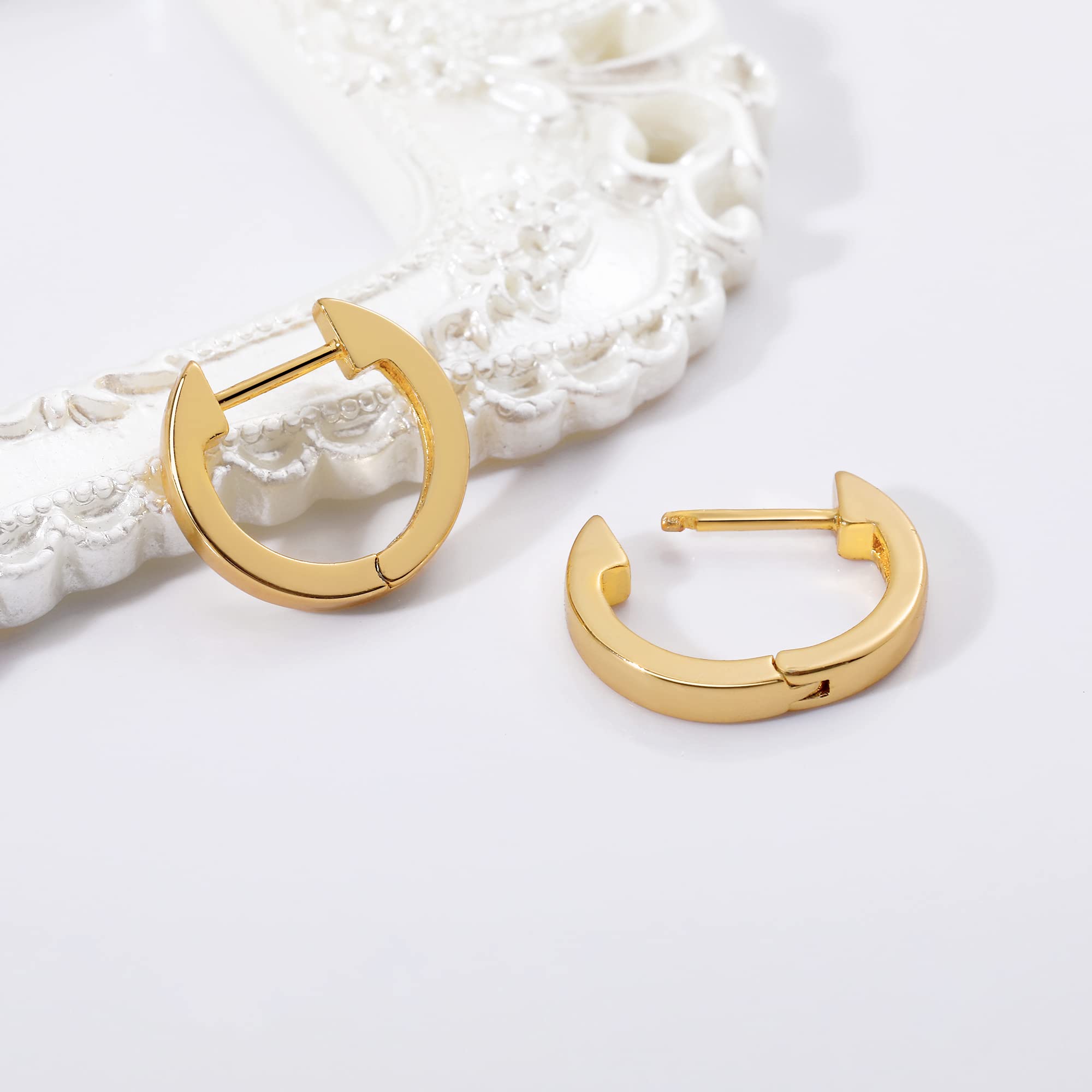 Gacimy 14K Real Gold Plated Huggie Hoop Earrings for Women - Small Cartilage Ear Cuff, Minimalist Gold Hoops for Everyday Wear, Gift for Her