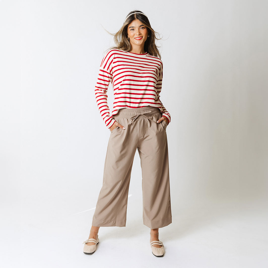 Stylish Crimson Striped Sweater for Women - Cozy Knit Pullover for Fall & Winter - Perfect for Casual Outfits & Holiday Gatherings