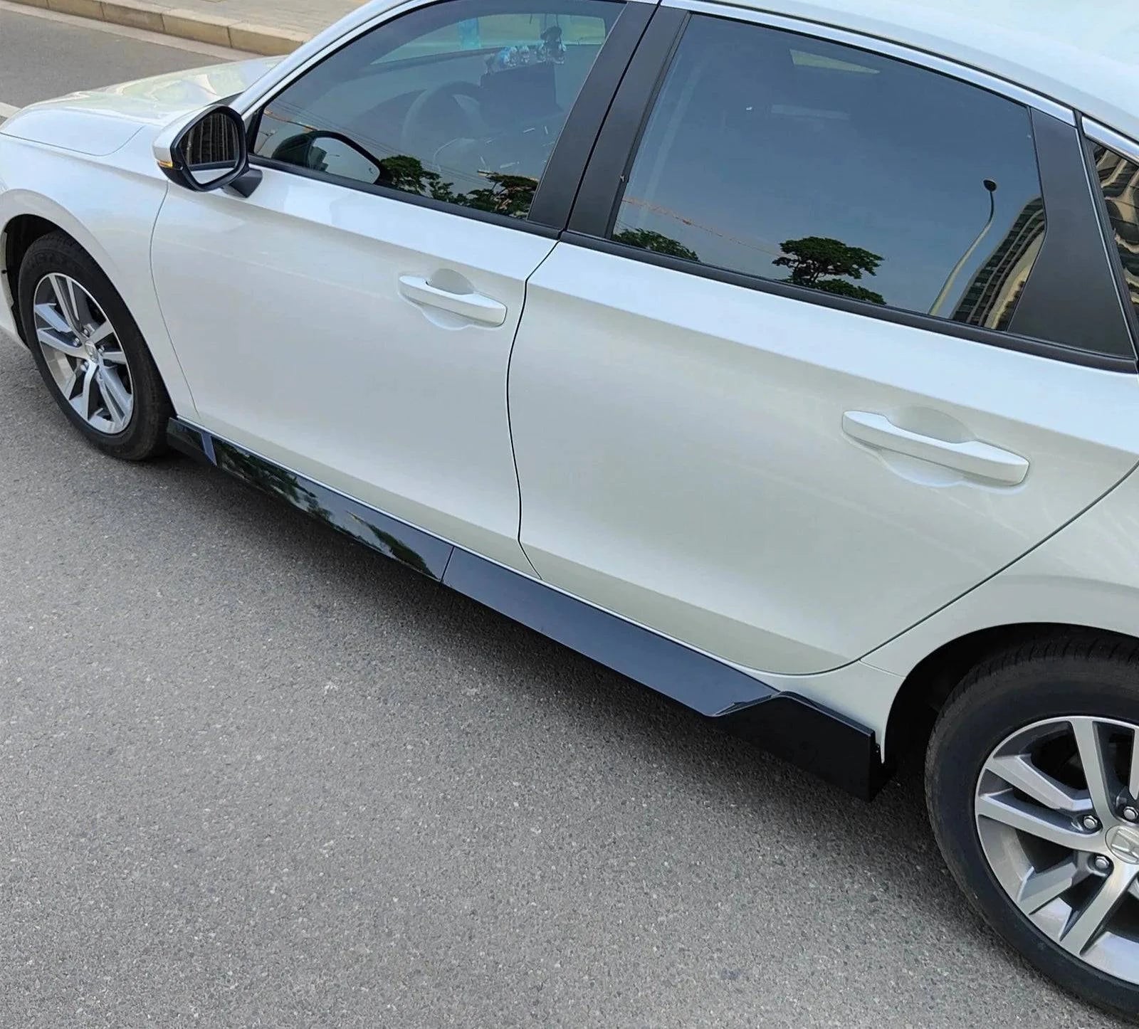 2022-2025 Honda Civic 11th Gen Hatchback Side Skirt Extensions - Glossy Black PP Material Body Kit for Enhanced Style & Aerodynamics - Perfect for Car Enthusiasts & Street Racing