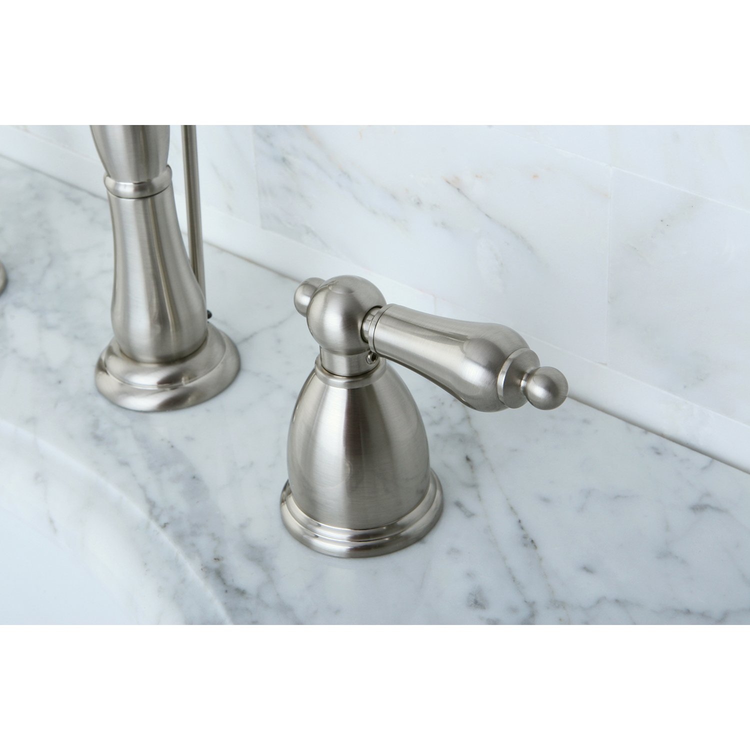Kingston Brass KB1978AL Heritage 8-Inch Widespread Bathroom Faucet with Metal Lever Handle - Brushed Nickel Finish - Adjustable Center for Vanity Sink - Perfect for Modern and Traditional Home Bathrooms