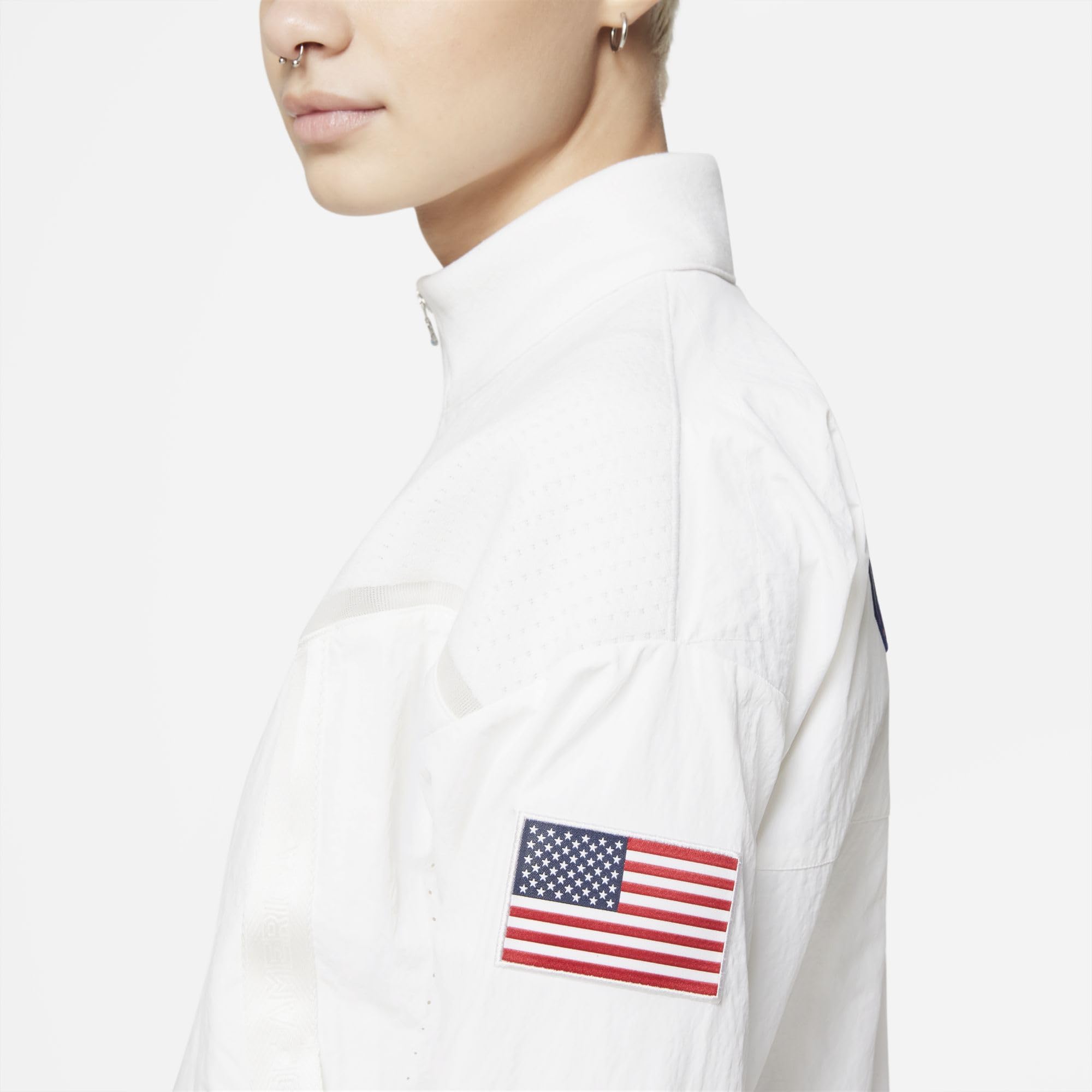 Nike Team USA Windrunner Women's Medal Stand Jacket - Medium, White - Perfect for Olympics, Sports Events & Outdoor Activities