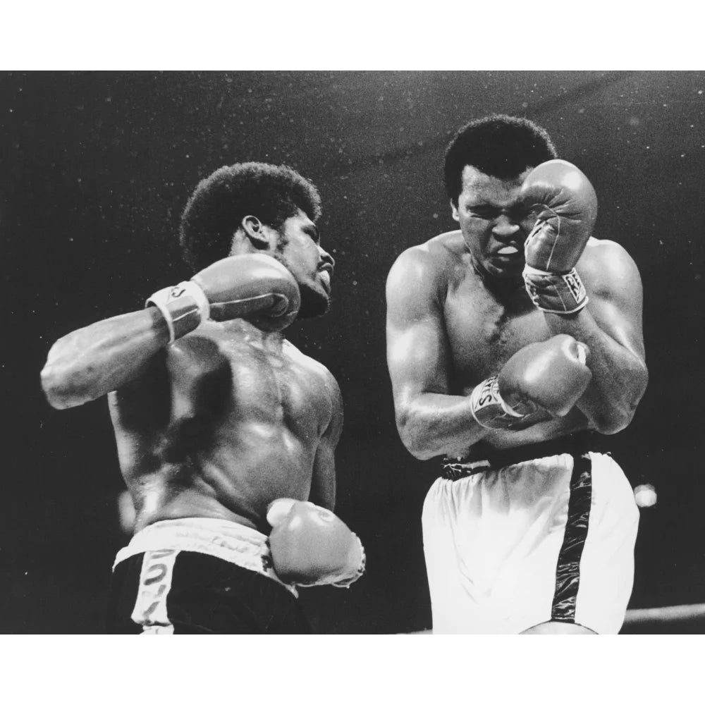 Leon Spinks Autographed 16x20 Photo - Authentic Signed Memorabilia - Boxing Collectible - Perfect for Sports Fans & Memorabilia Collectors - Great for Man Cave, Sports Room Decor or Gift for Boxing Enthusiasts