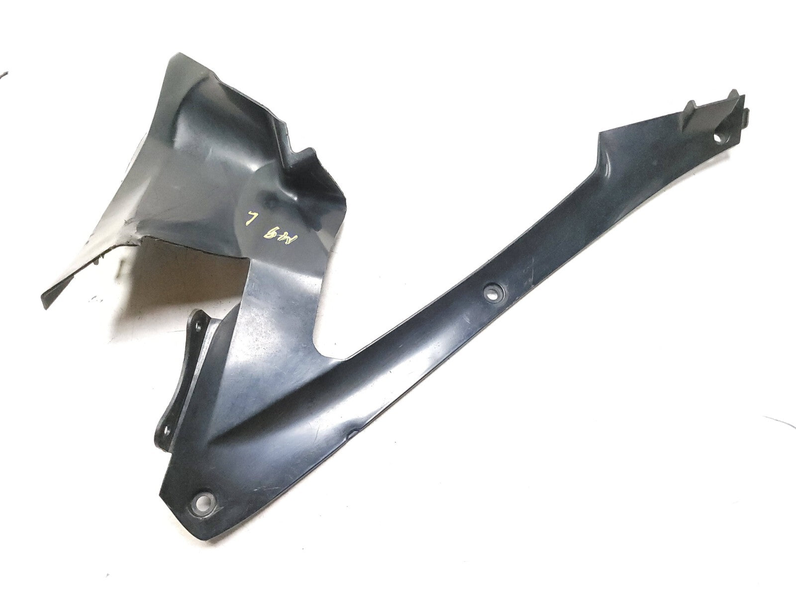 2004-2005 Honda CBR1000RR OEM Right Front Middle Cowl Fairing Replacement Part - Perfect for Motorcycle Restoration & Racing Upgrades