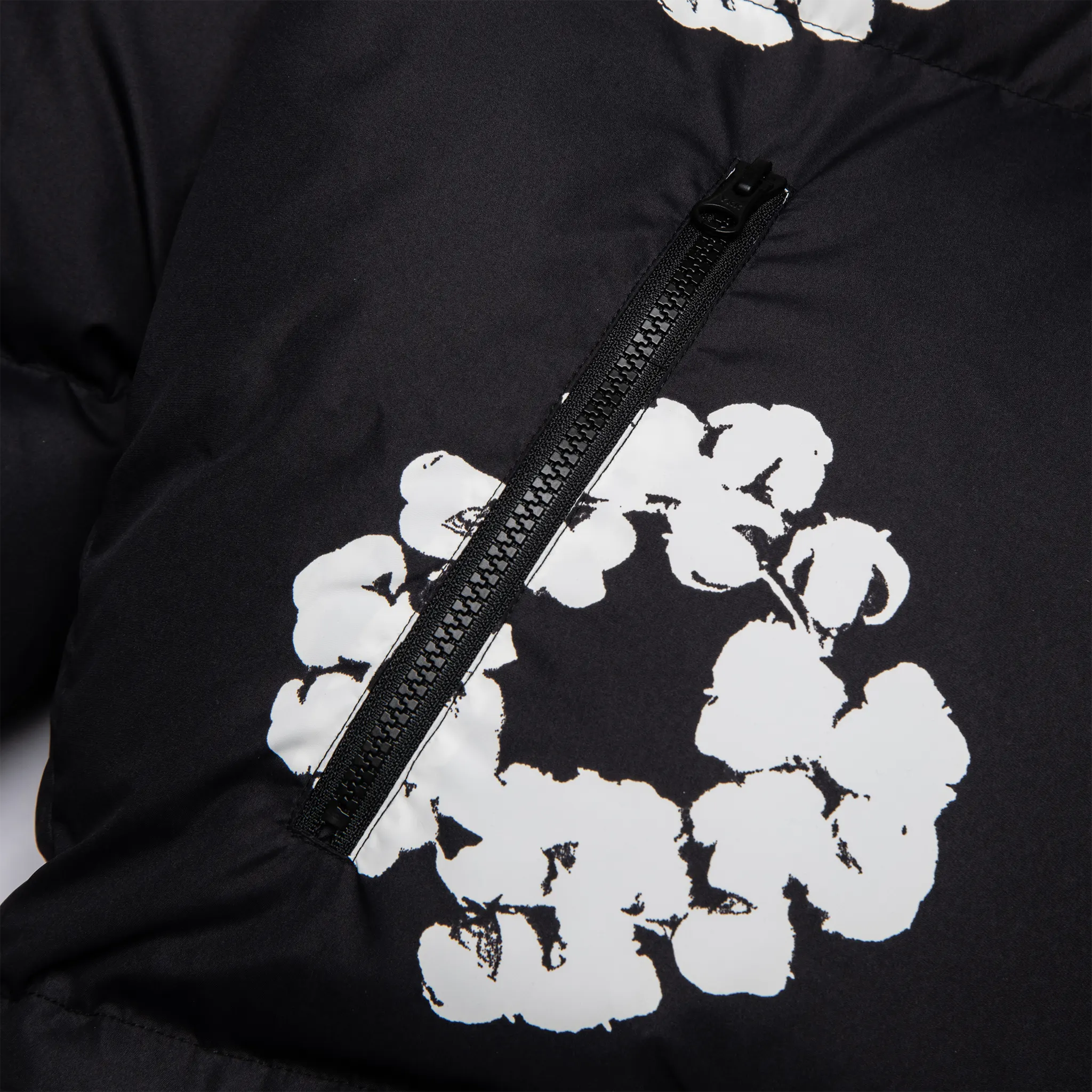 Denim Tears Cotton Wreath Black Puffer Jacket for Men - Winter Warm Quilted Coat with Hood - Streetwear Fashion for Urban Style & Outdoor Activities