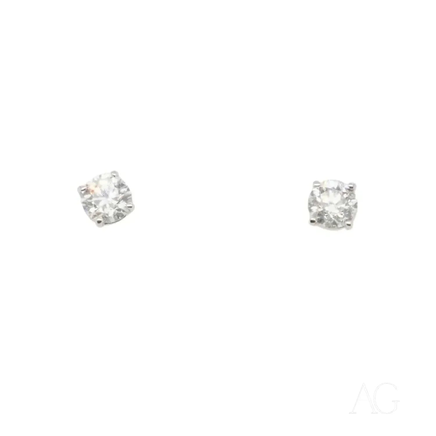 18K White Gold Diamond Stud Earrings for Women - Sparkling Round Cut Diamond Jewelry for Wedding, Anniversary & Special Occasions