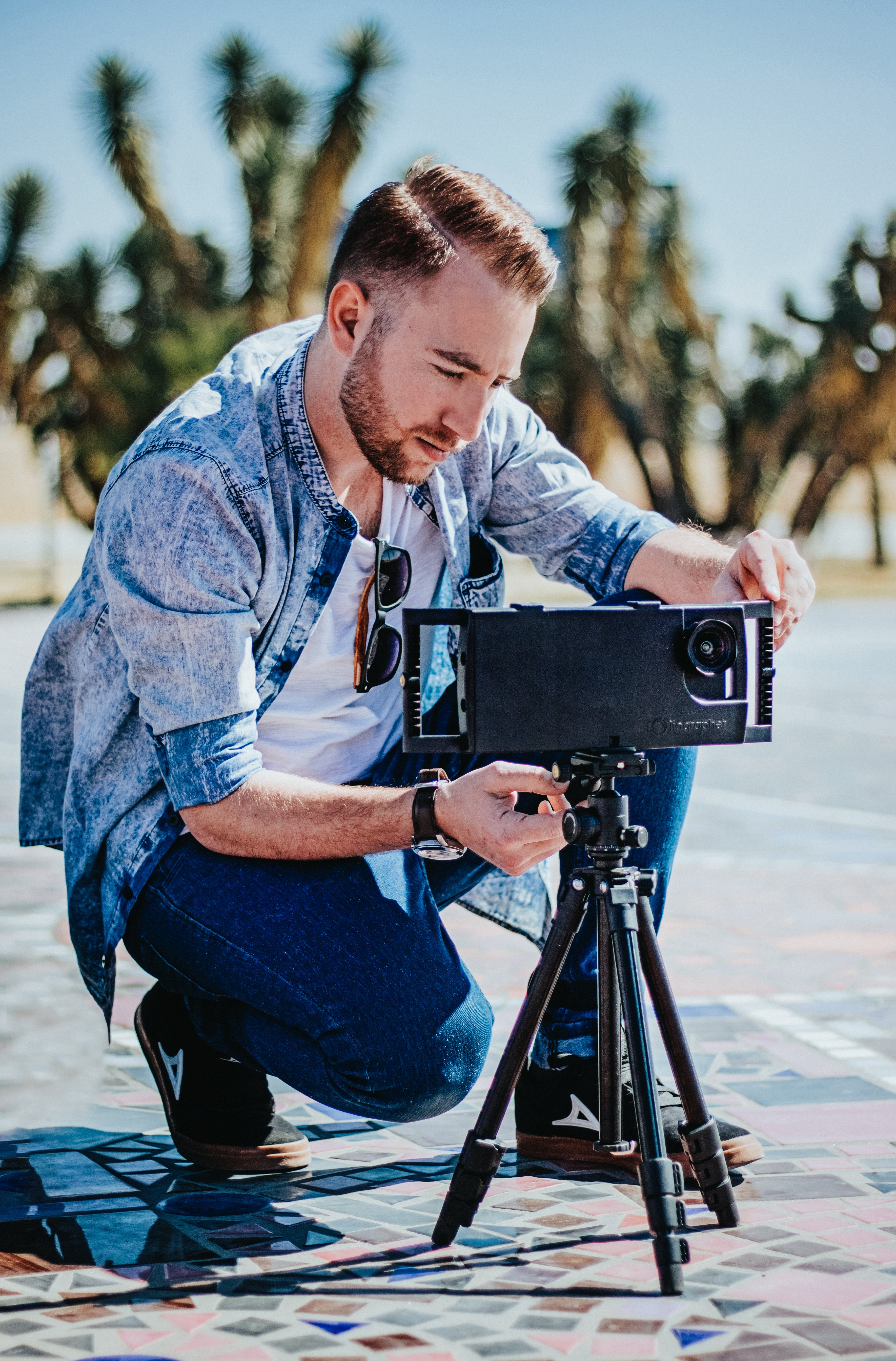 iOgrapher Smartphone Video Rig - Professional Mobile Filmmaking Kit for iPhone & Android | Perfect for Vlogging, YouTube & Social Media Content Creation