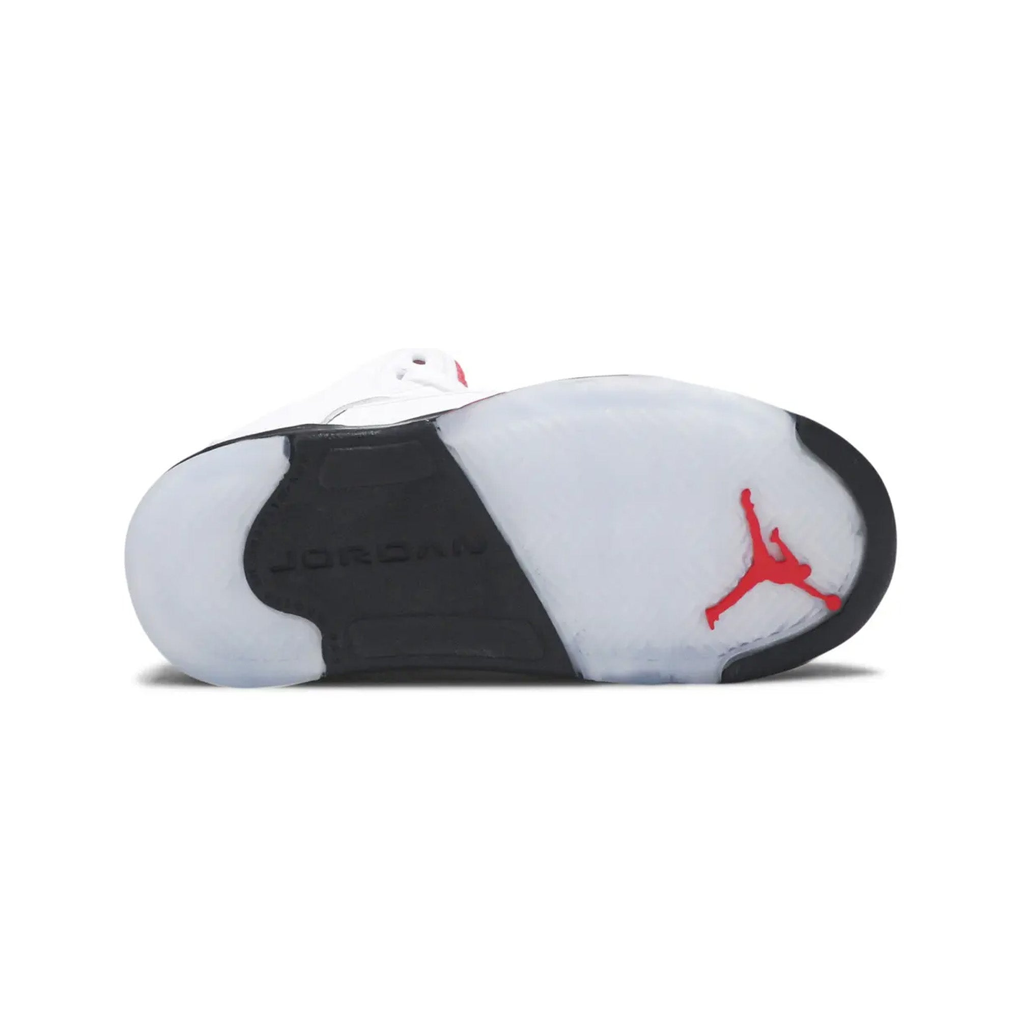 Air Jordan 5 Retro 'Fire Red' PS Boys' Basketball Shoes - Perfect for Court Play & Street Style Fashion