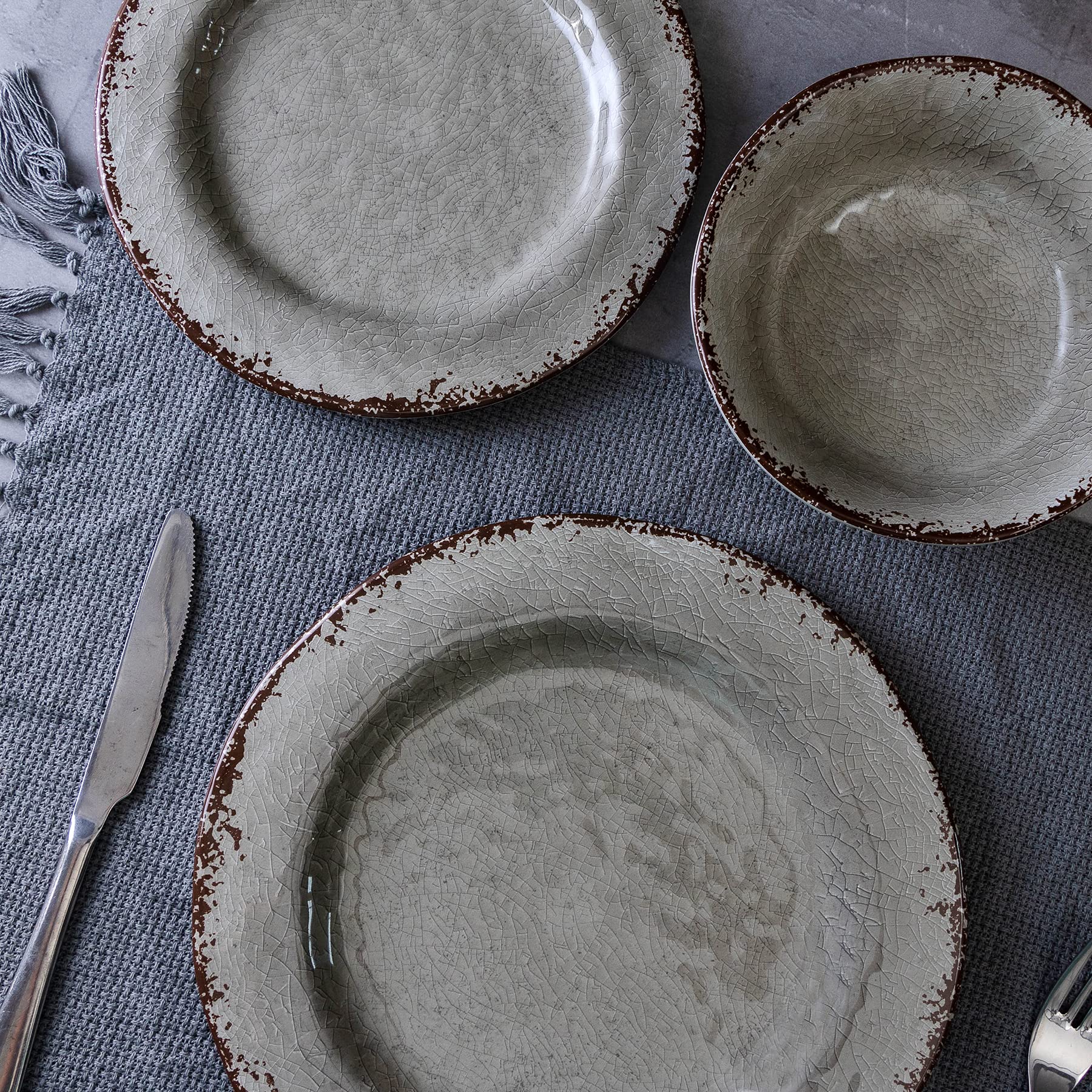 LEHAHA 9 Inch Gray Melamine Dinner Plates Set of 6 - Farmhouse Style Salad & Dessert Plates, Durable Break-Resistant & Stain-Resistant Dishware - Perfect for Dining Parties, Weddings, Picnics, BBQs, Restaurants & Home Use