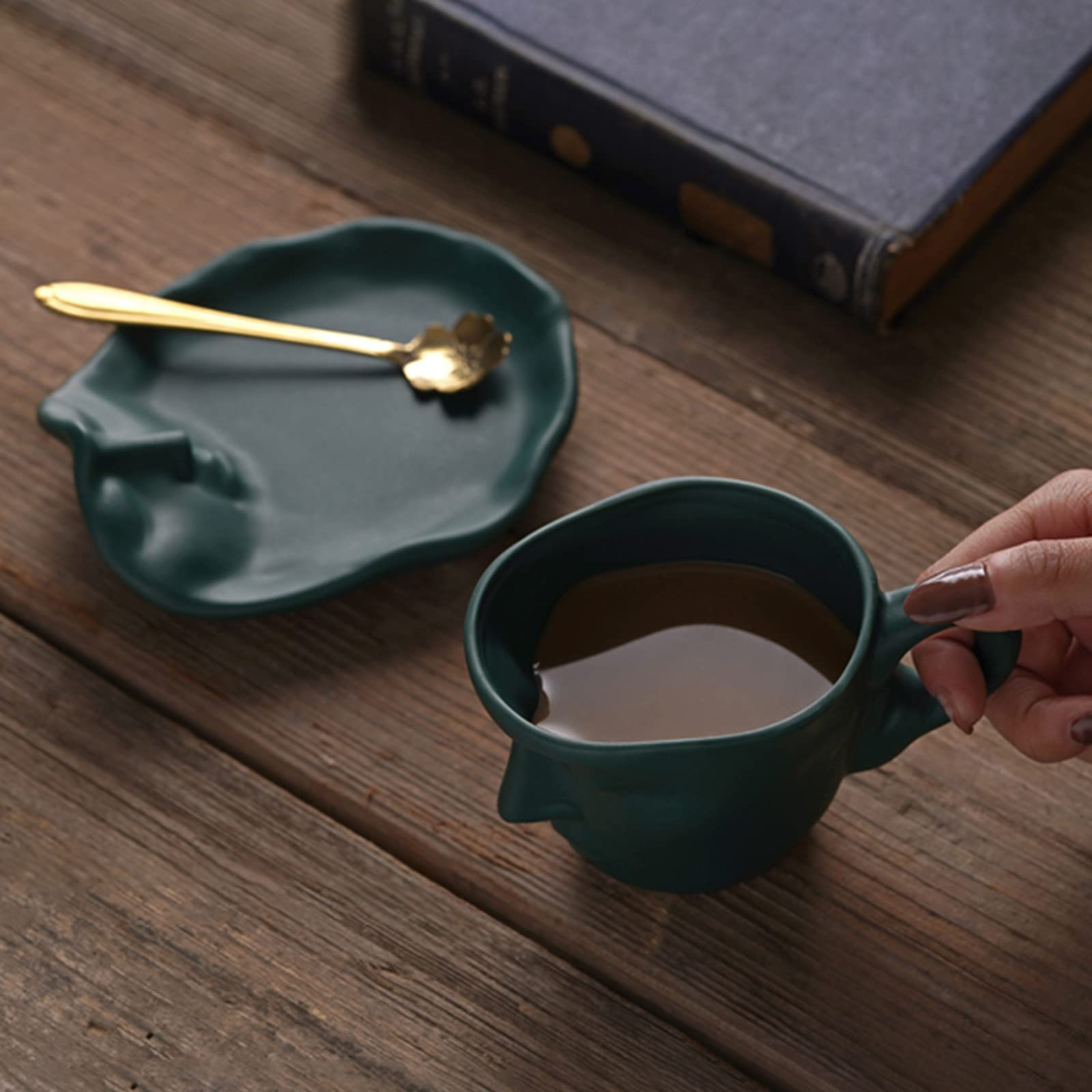 Black Ceramic Coffee Cup Set with Spoon - 8.5oz Kissing Mug for Valentine's Day & Anniversaries - Perfect Romantic Gift