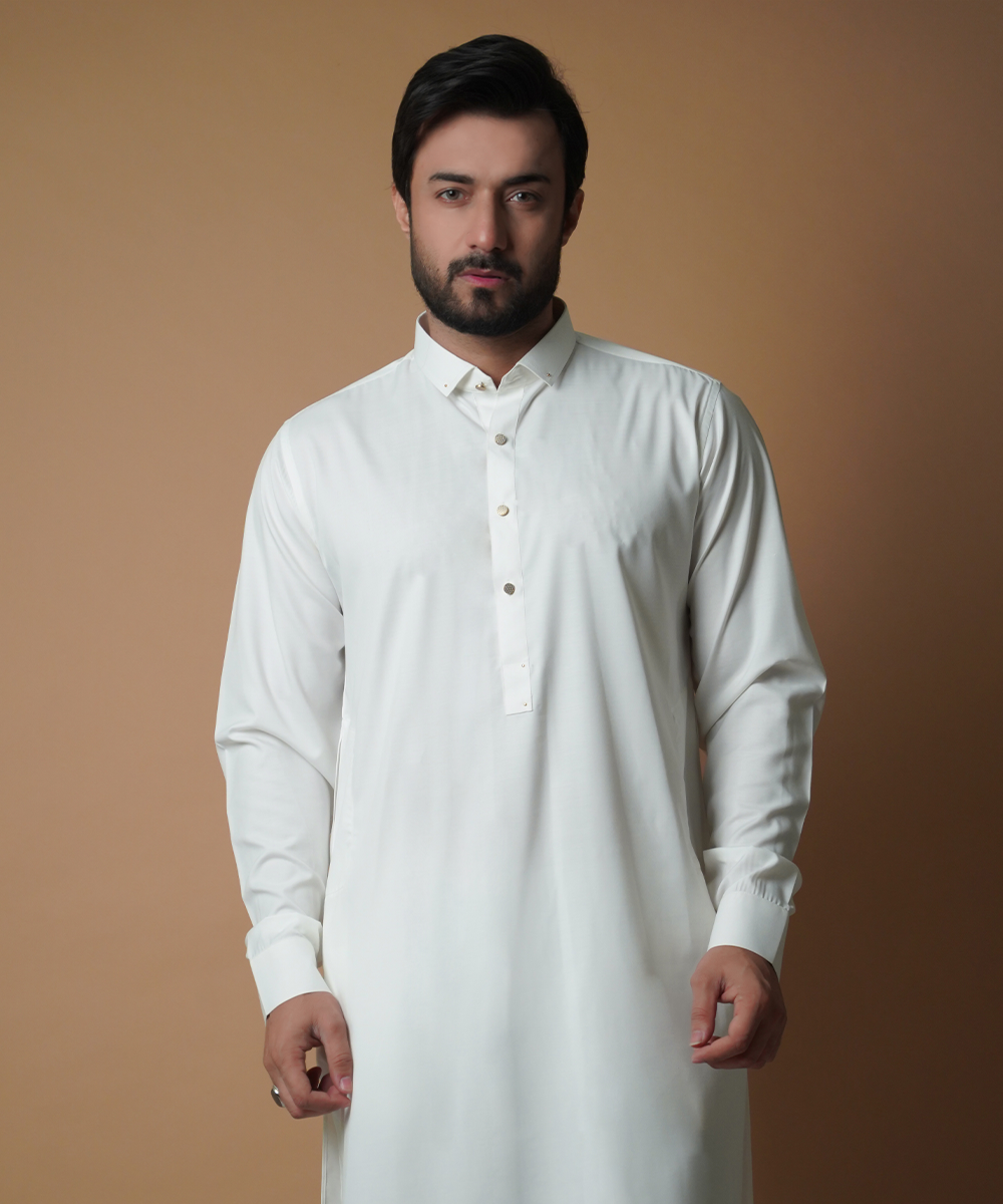 Stylish Off-White Kurta & Pants Set with Gold Metal Embellishments | Traditional Indian Ethnic Wear for Festivals & Weddings
