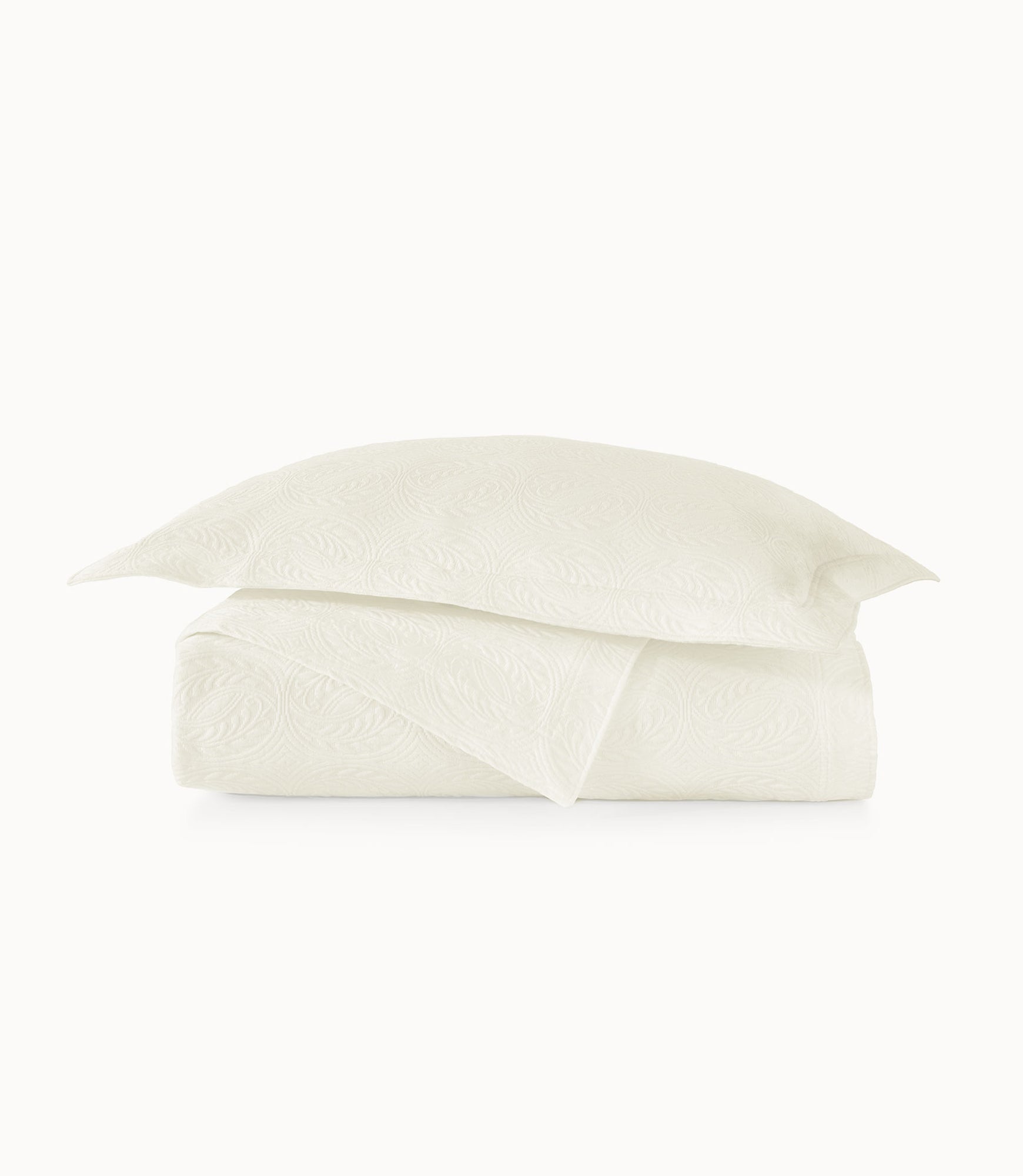 Luxury Vienna Matelassé Coverlet - Soft Quilted Bedspread for Queen Size Bed | Perfect for Guest Rooms, Master Bedrooms & Cozy Home Decor