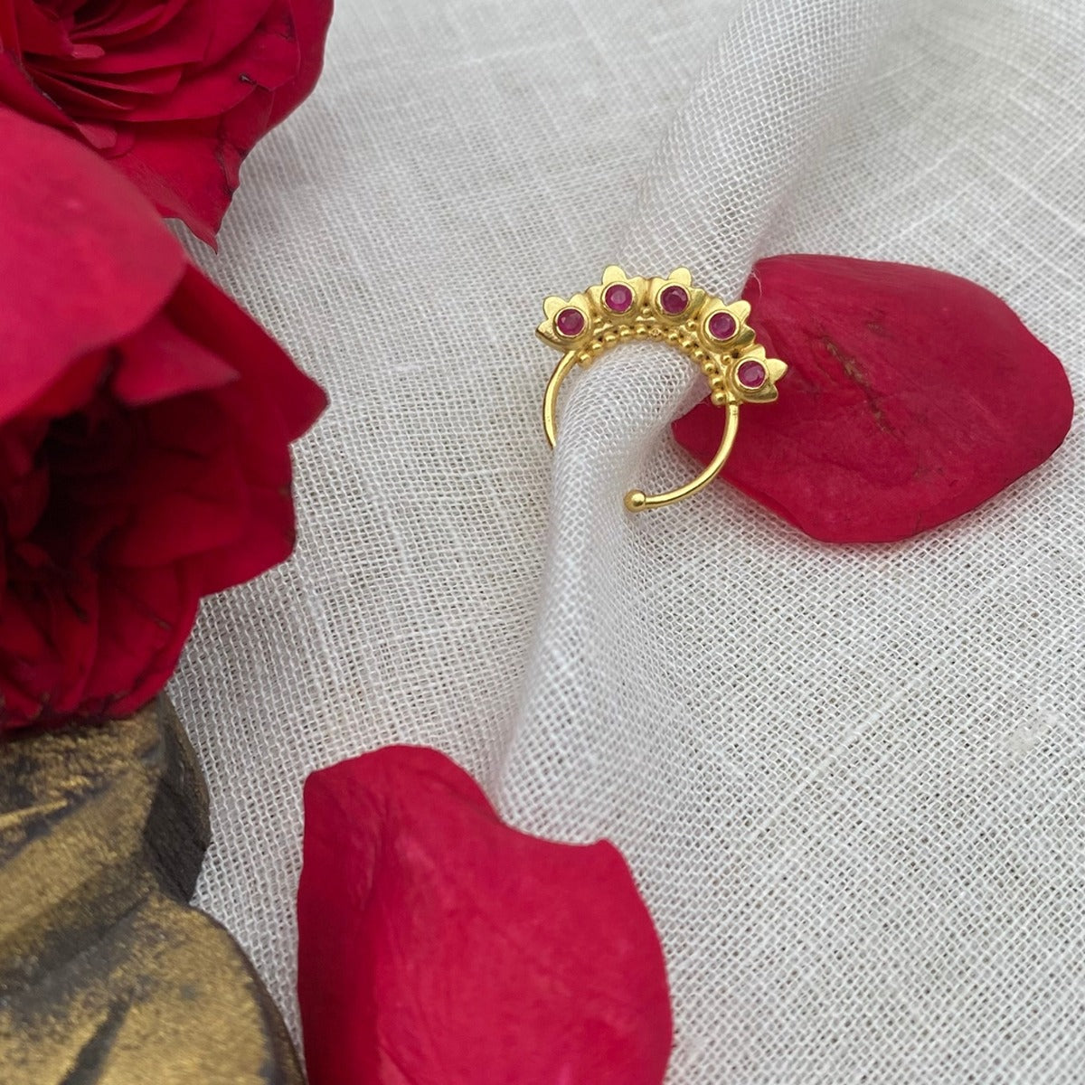 Padma Tales Nath - Traditional Indian Nose Ring for Women | Elegant Nose Piercing Jewelry for Parties, Weddings & Festivals