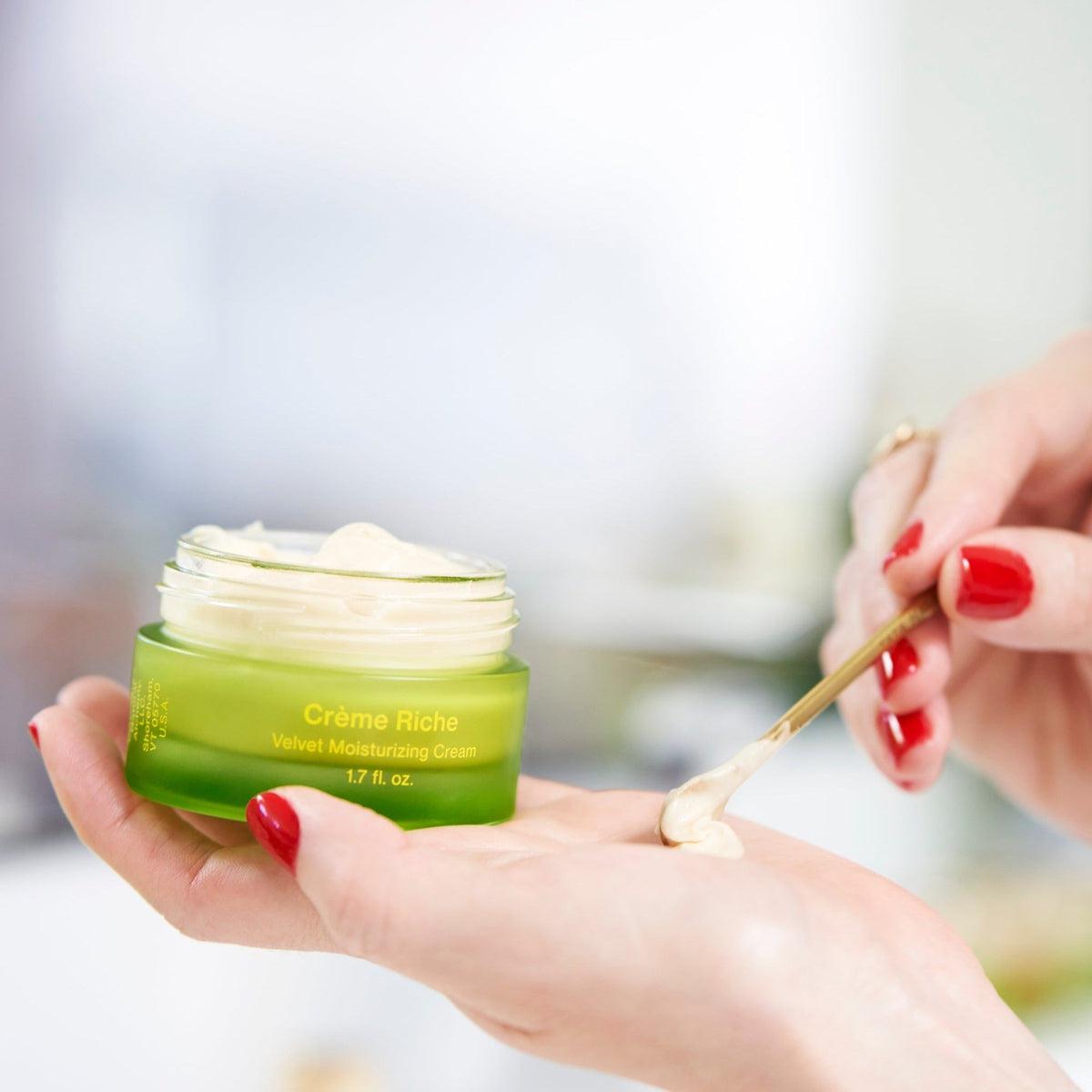 Tata Harper Creme Riche - Ultra Hydrating Anti-Aging Face Cream for Dry Skin | Organic Skincare for Women | Perfect for Night Routine & Winter Care