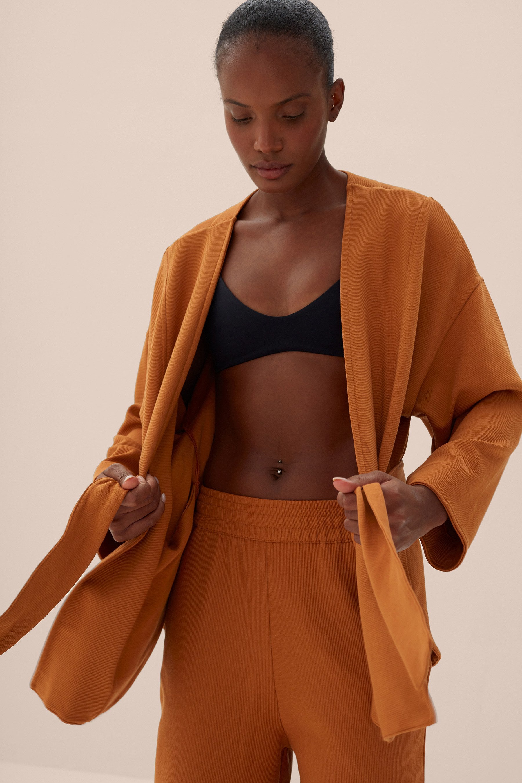 Stylish and Lightweight Jacket 455269 - Perfect for Outdoor Adventures, Travel, and Everyday Wear