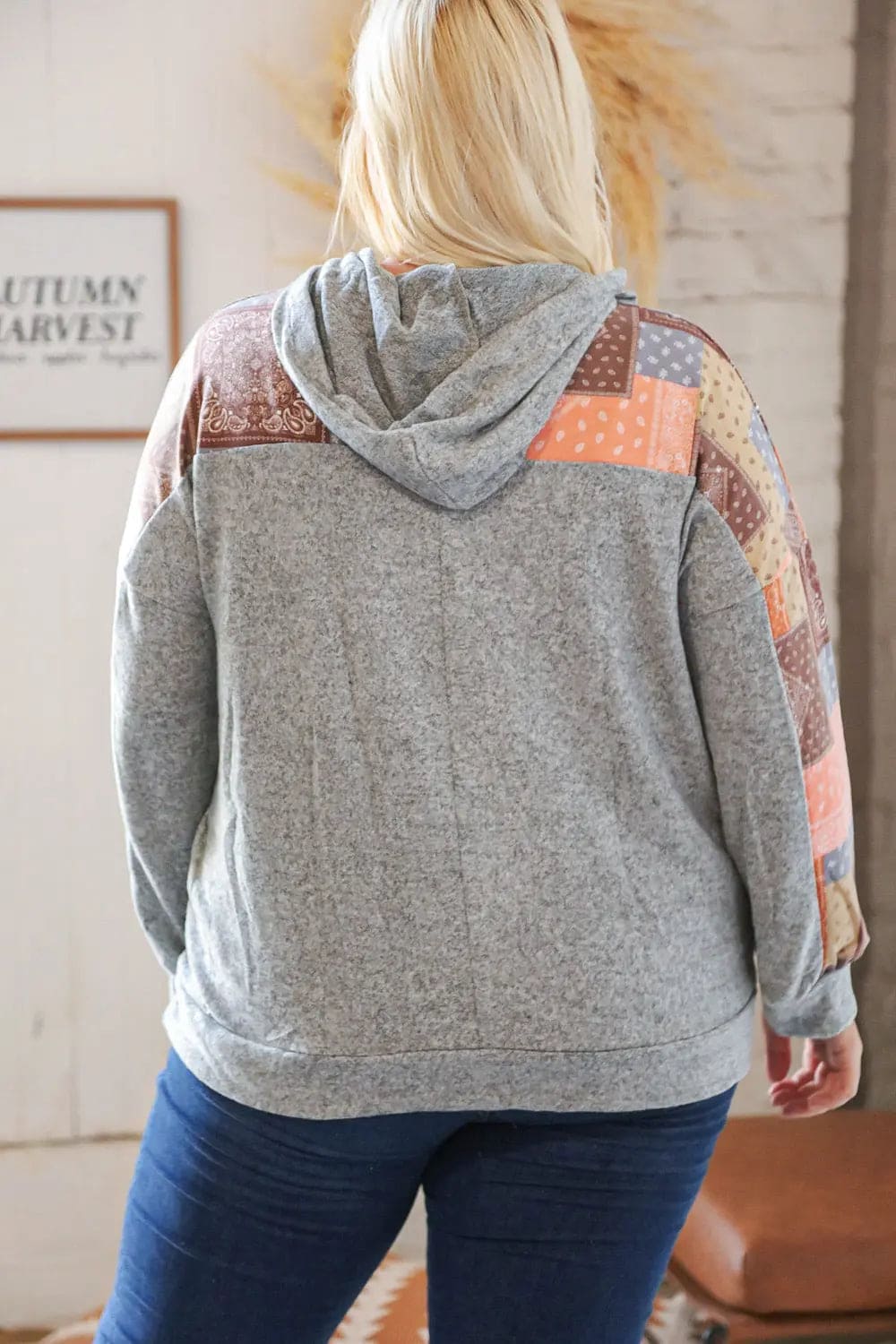 Stylish Harvest Ethnic Patchwork Print Kangaroo Pocket Hoodie for Women - Cozy Fall Fashion Sweatshirt with Pockets | Perfect for Casual Outfits, Autumn Layering & Outdoor Activities