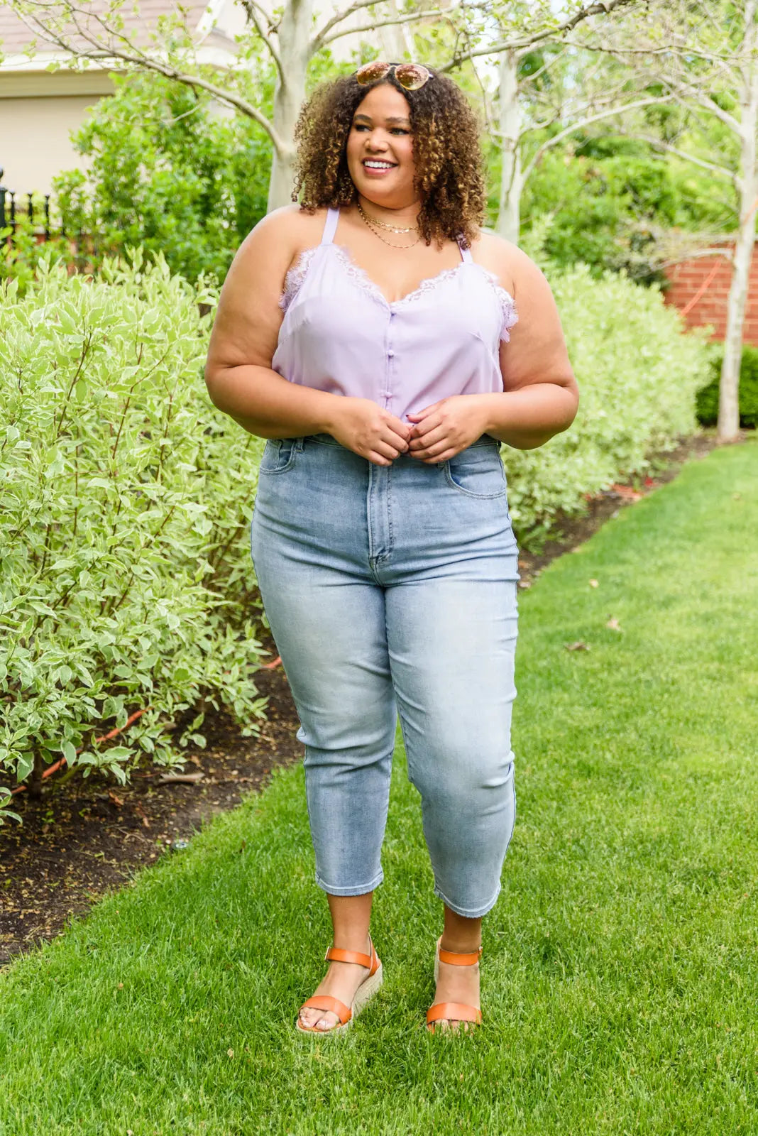 Stylish Mom Fit Jeans for Women - Comfortable High Waist Stretch Denim Pants for Casual Wear, Work & Everyday Outfits