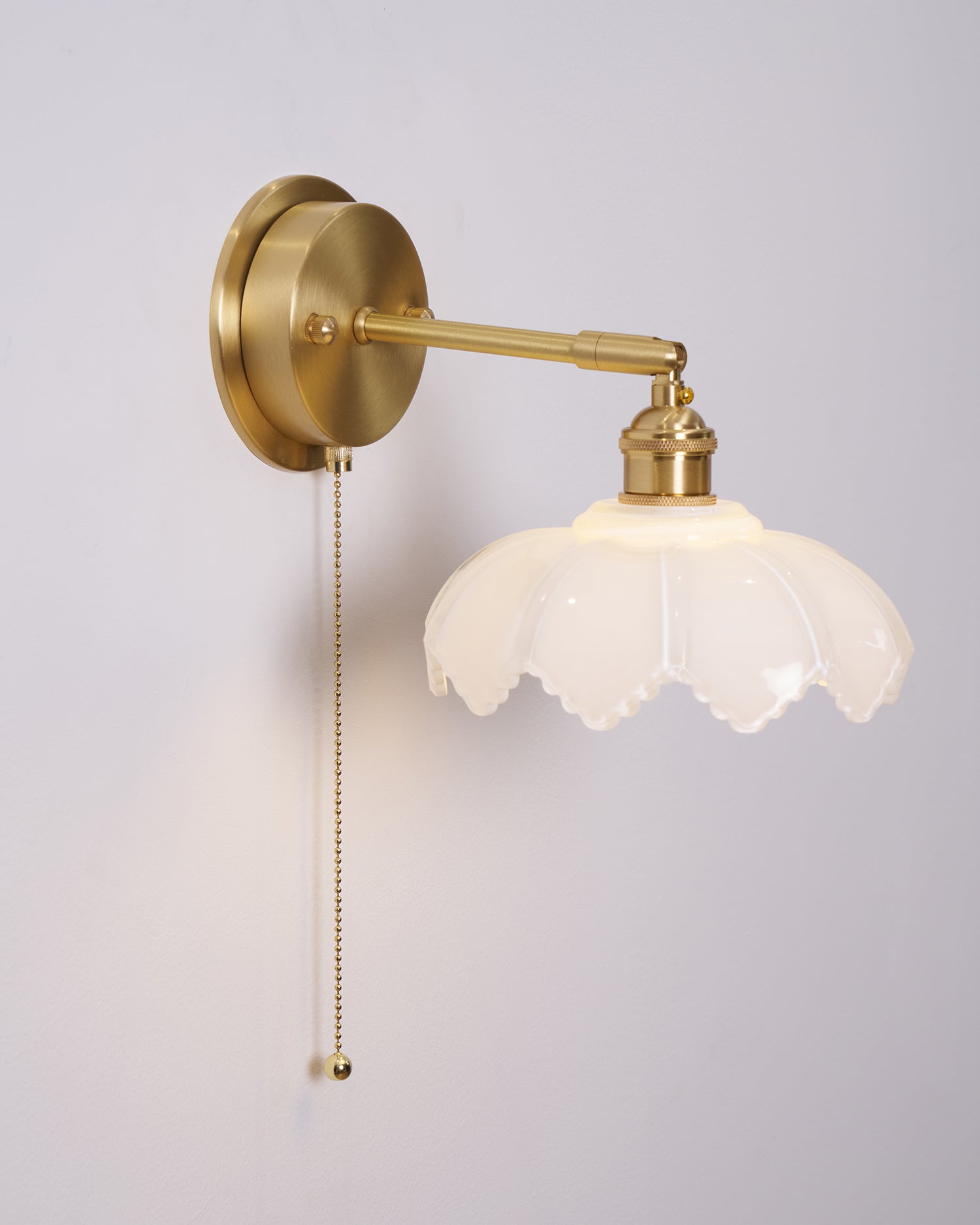Lotus Rotatable Wall Lamp - Modern Adjustable LED Light for Bedroom, Living Room, and Office - Perfect for Reading, Decor, and Ambient Lighting