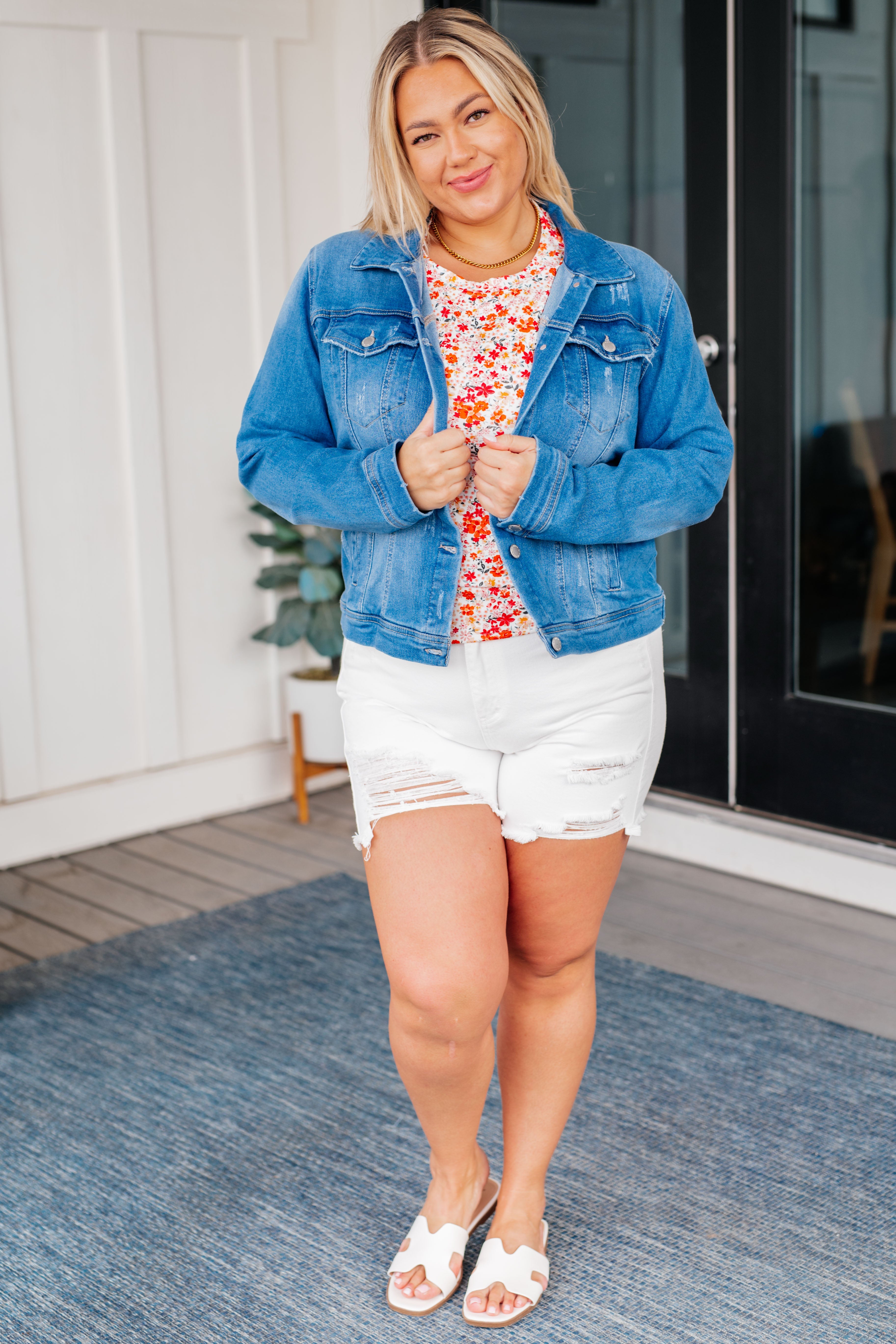 Stylish Denim Button Up Jacket for Men & Women - Casual & Formal Wear - Perfect for Outdoor Activities, Dates, and Office