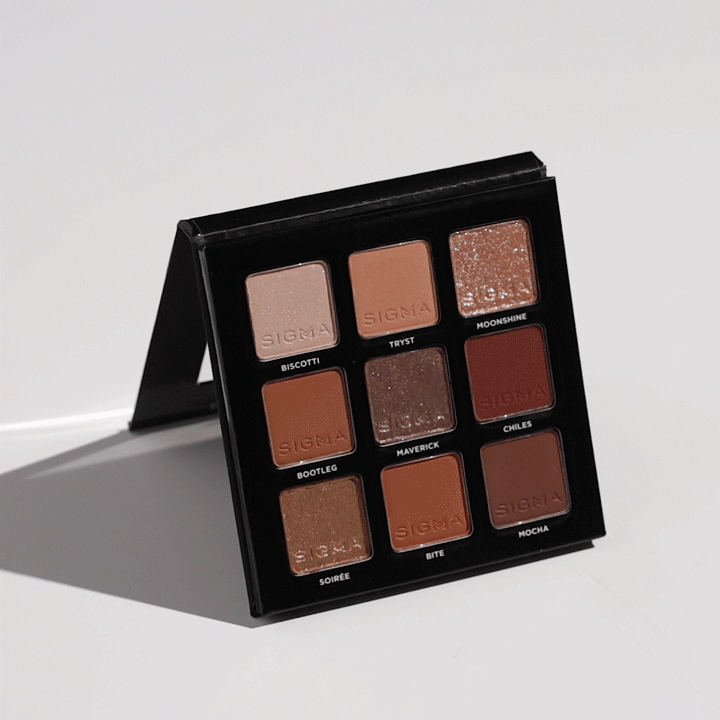 Vibrant Spicy Eyeshadow Palette - 12 Highly Pigmented Matte & Shimmer Shades for Stunning Eye Makeup | Perfect for Day to Night Looks, Parties & Special Occasions