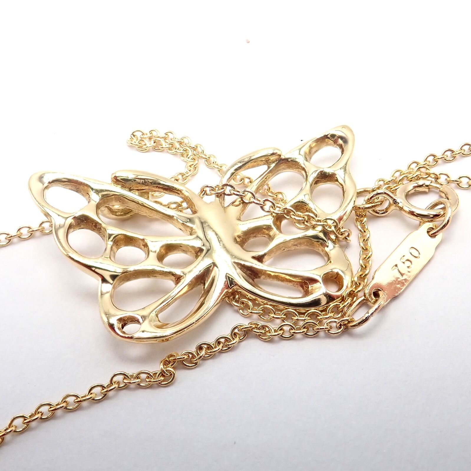 Authentic Tiffany & Co Cummings 18k Yellow Gold Butterfly Pendant Necklace Vintage 1988 - Elegant Jewelry Gift for Women, Perfect for Anniversaries & Special Occasions
