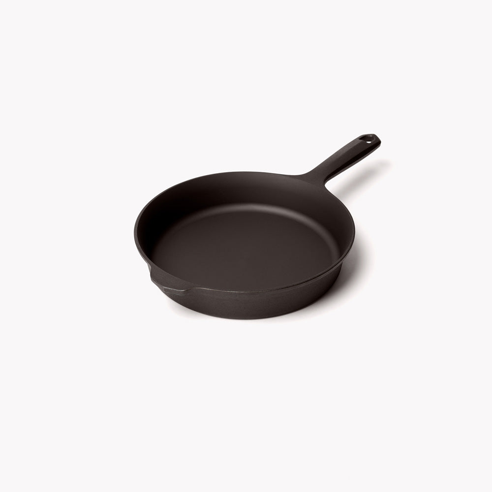 Premium No.6 Cast Iron Skillet - Pre-Seasoned, Heavy Duty Cookware for Stovetop, Oven & Grill - Perfect for Searing, Frying, Baking & Camping Cooking