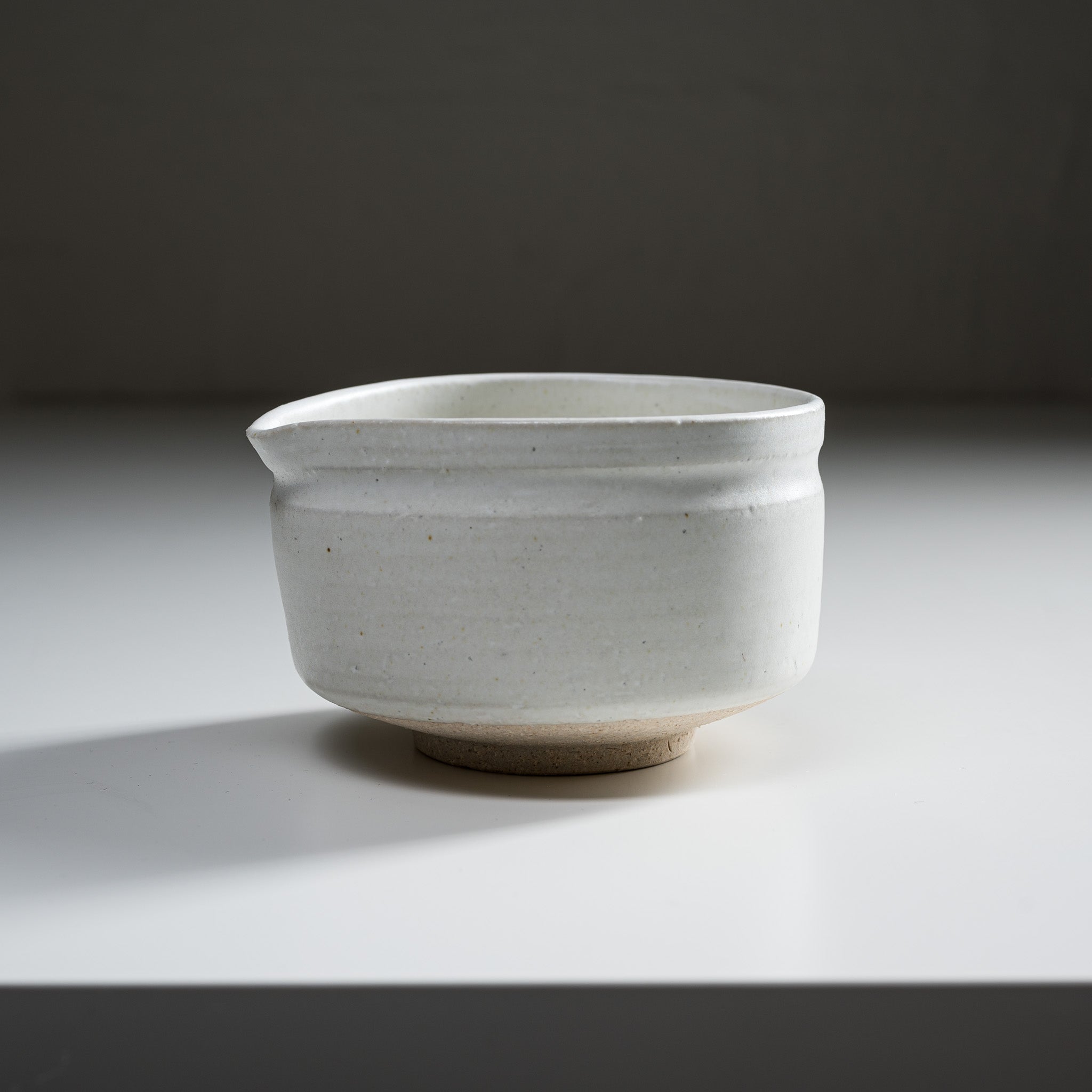 Premium Matcha Tea Bowl with Spout - Matt White Ceramic Chawan for Japanese Tea Ceremony | Perfect for Matcha Preparation, Zen Meditation & Home Decor