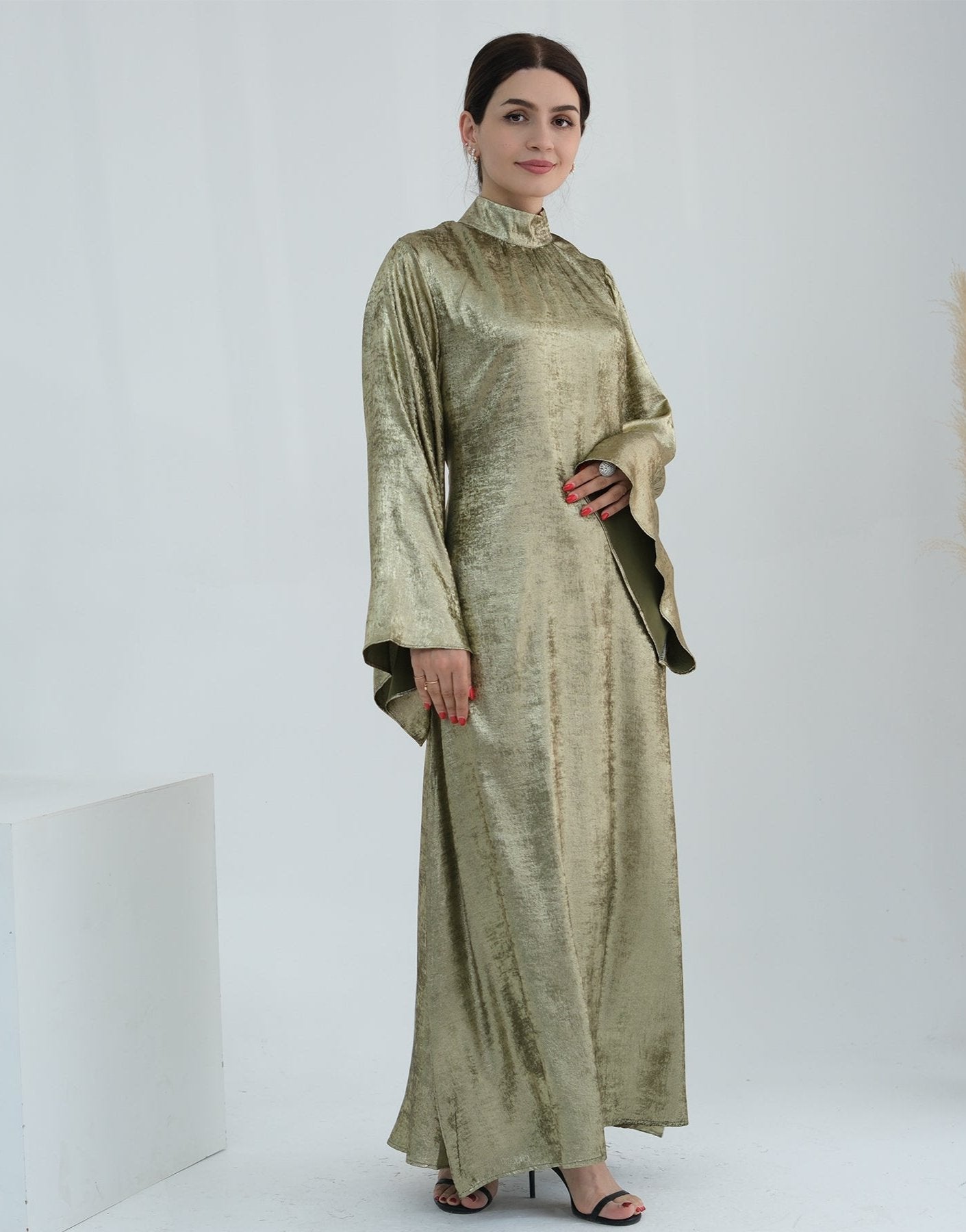 Bailey Shimmer Maxi Dress in Olive Green - Elegant Long Flowy Dress for Women, Perfect for Weddings, Parties & Summer Vacations