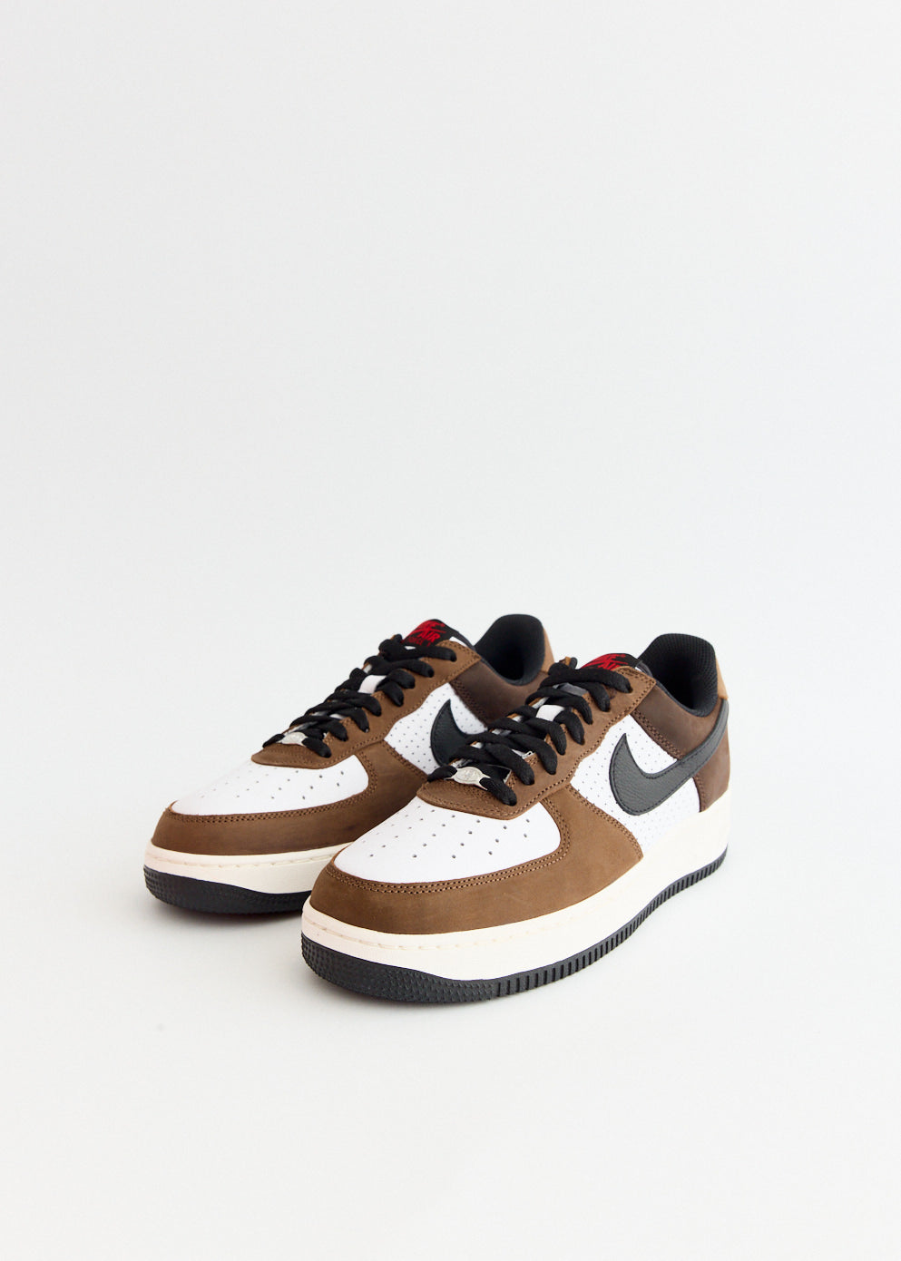Nike Air Force 1 Low Retro 'Escape' Sneakers - Men's White Leather Basketball Shoes for Casual Wear & Street Style Fashion