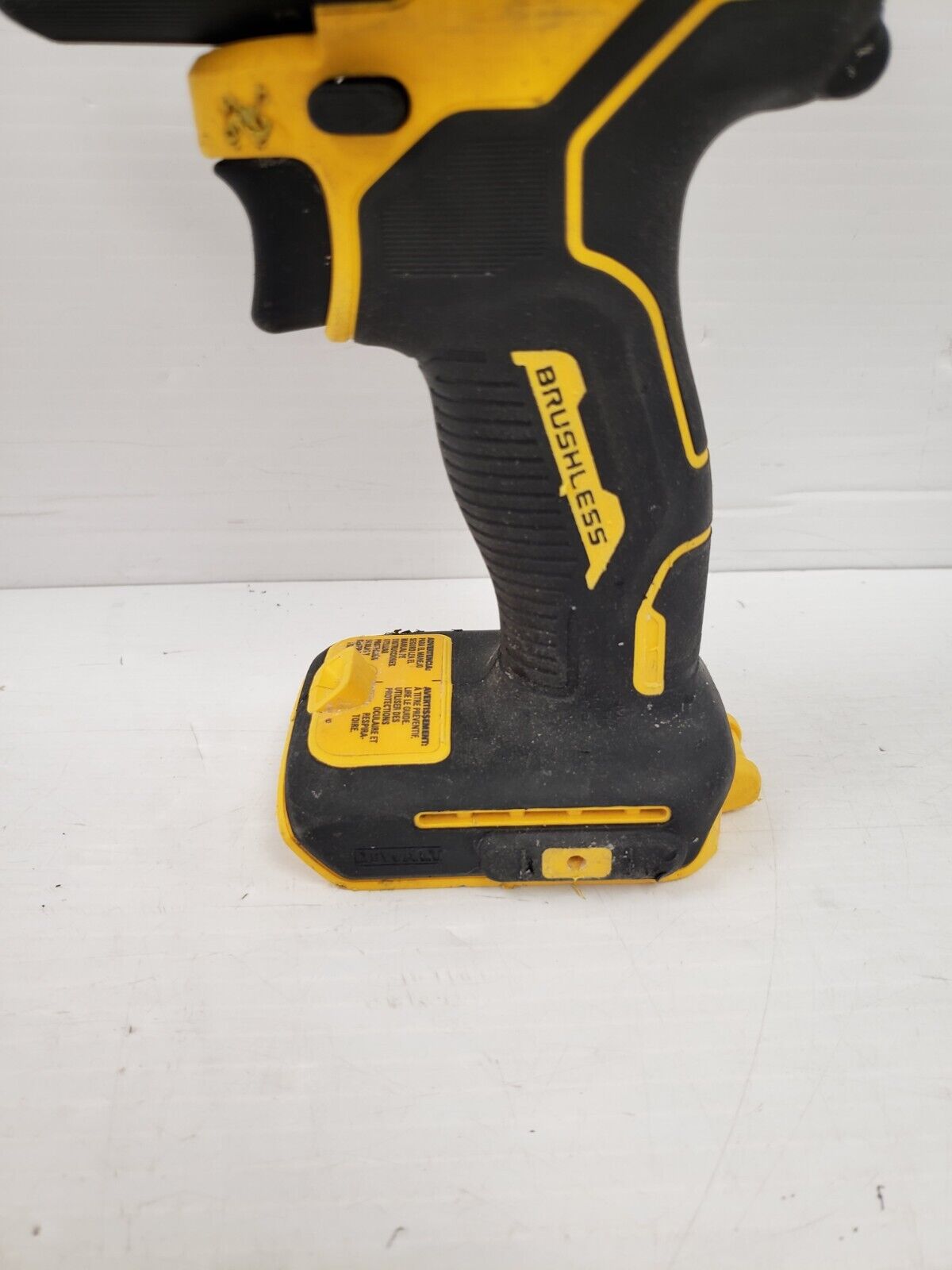 DEWALT DCD709 20V MAX XR Brushless Hammer Drill/Driver - Powerful Cordless Drill for Wood, Metal & Masonry - Ideal for DIY, Construction & Home Improvement Projects