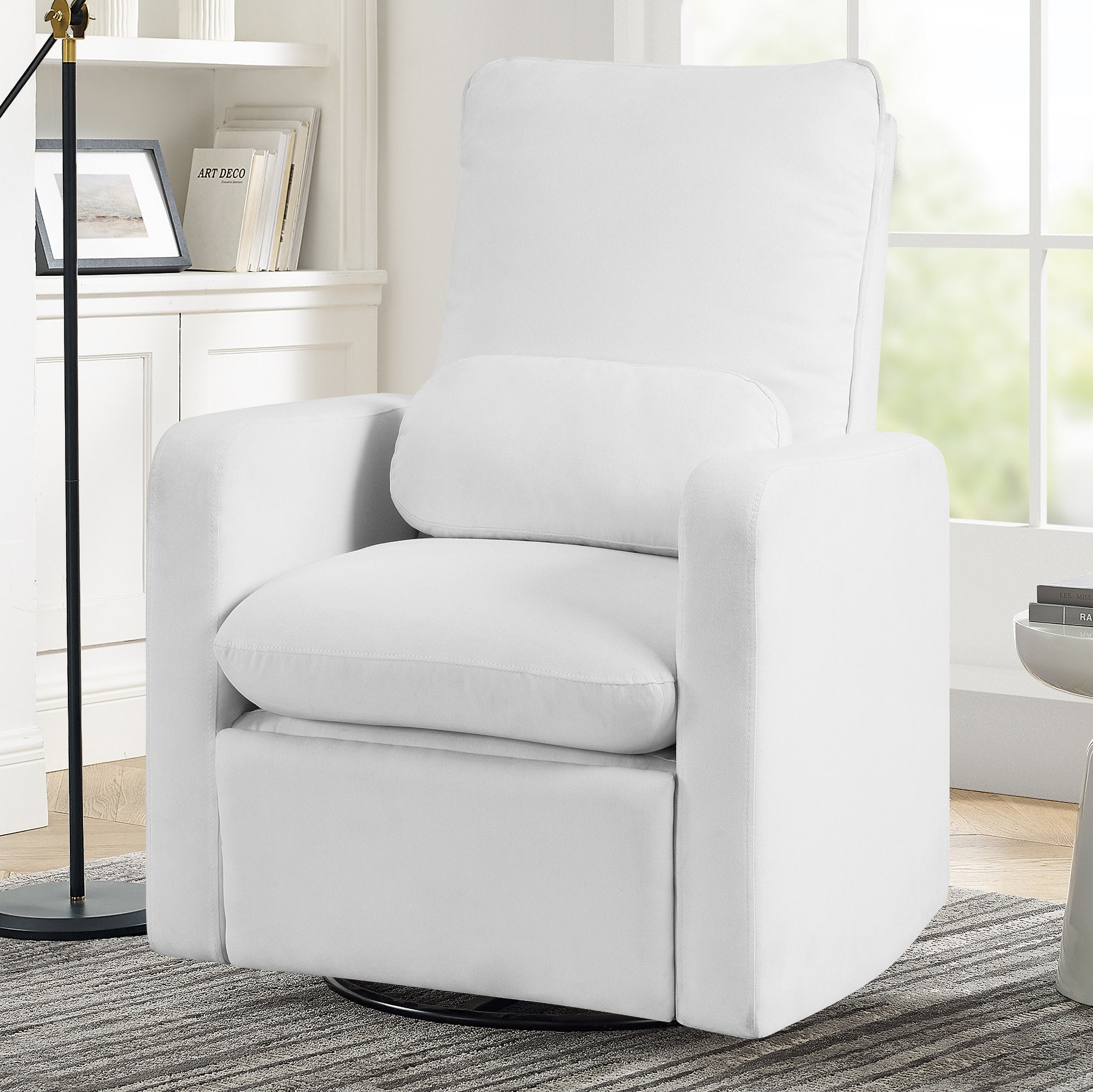 Arctic White (767)