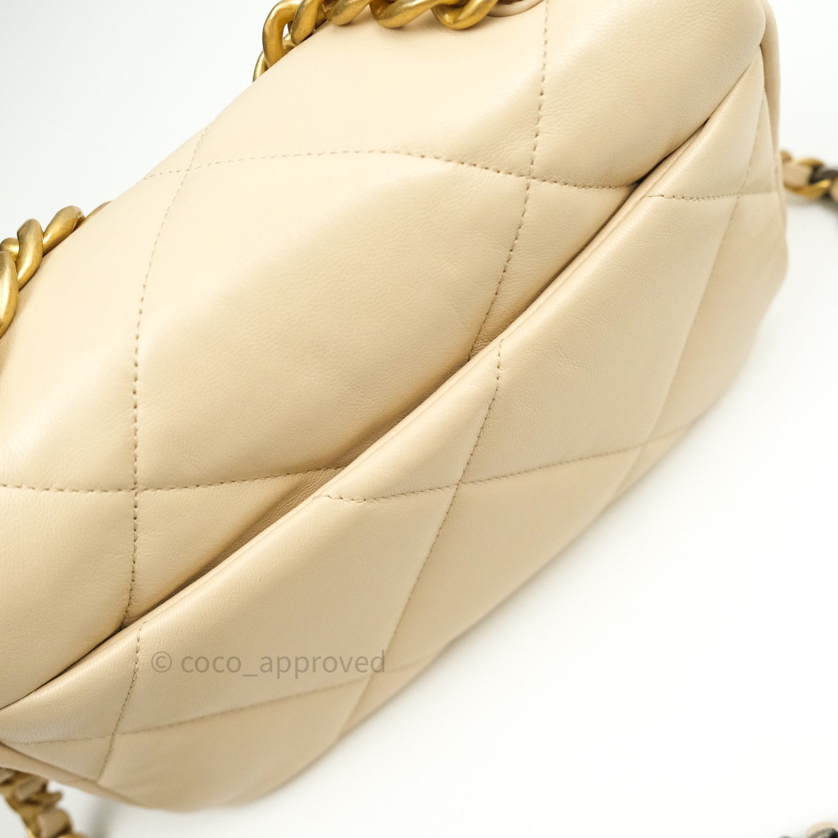 Chanel 19 Small Beige Goatskin Leather Bag with Mixed Gold & Silver Hardware - Luxury Designer Handbag for Women, Perfect for Everyday Use & Special Occasions