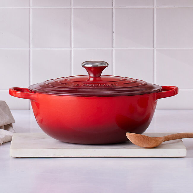 Le Creuset 4.1 Quart Enameled Cast Iron French Oven - Sage Green | Dutch Oven for Braising, Baking & Slow Cooking | Stovetop to Oven Safe Cookware