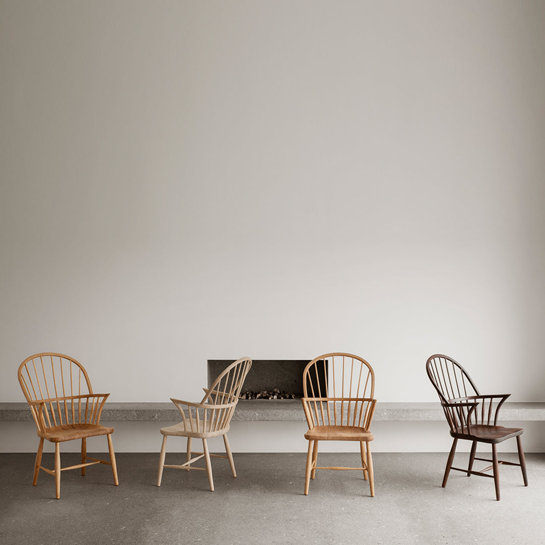 FH38 Windsor Armchair - Classic Wooden Dining Chair for Kitchen, Dining Room & Office - Comfortable & Stylish Home Furniture