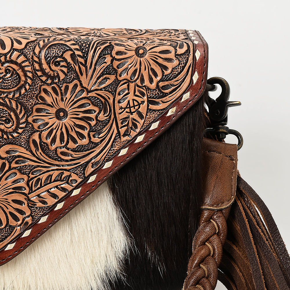 American Darling Genuine Leather Western Women's Crossbody Bag - ADBG1582B - Perfect for Cowgirl Fashion, Rodeo Events & Everyday Use