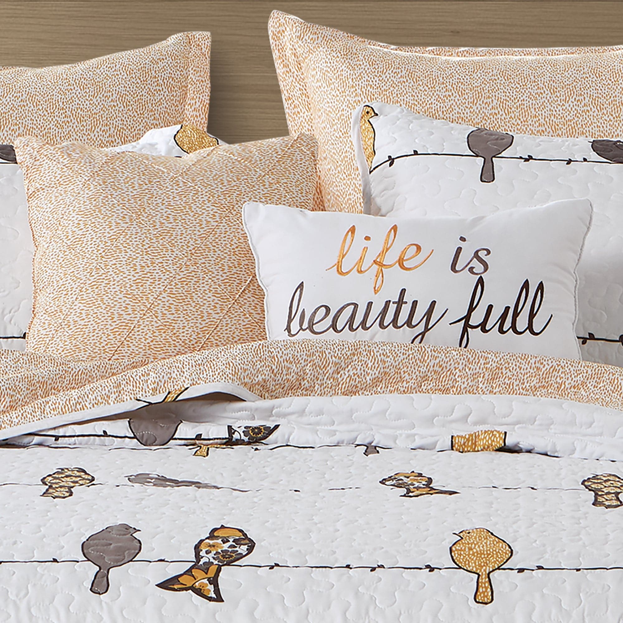 Rowley Birds Quilt 7-Piece Bedding Set - Soft Floral Printed Comforter with Matching Pillow Shams - Perfect for Guest Rooms, Master Bedrooms & Cozy Home Decor