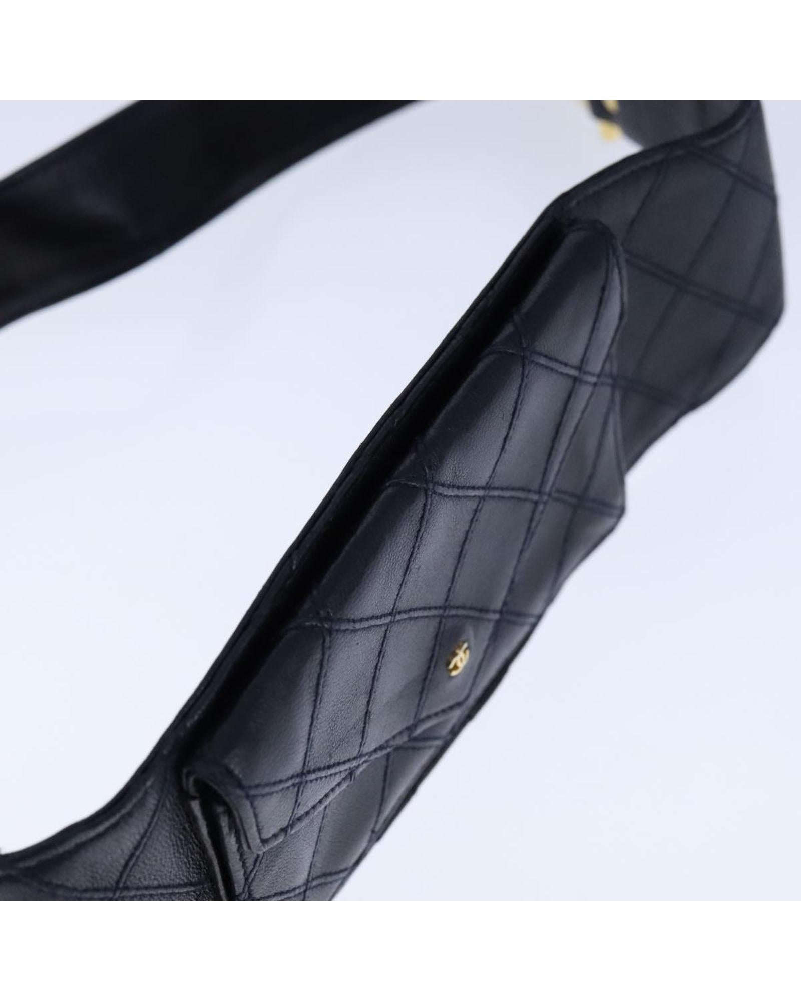 Luxury Bicolor Lambskin Waist Bag with Gold CC Logo - Perfect for Travel, Concerts & Everyday Fashion