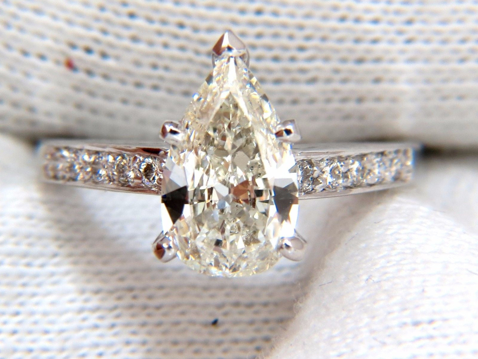 GIA Certified 1.49ct Pear Shape Diamond Ring with 0.20ct Round Accents in 14K Gold - Perfect for Engagement, Wedding & Anniversary Gifts