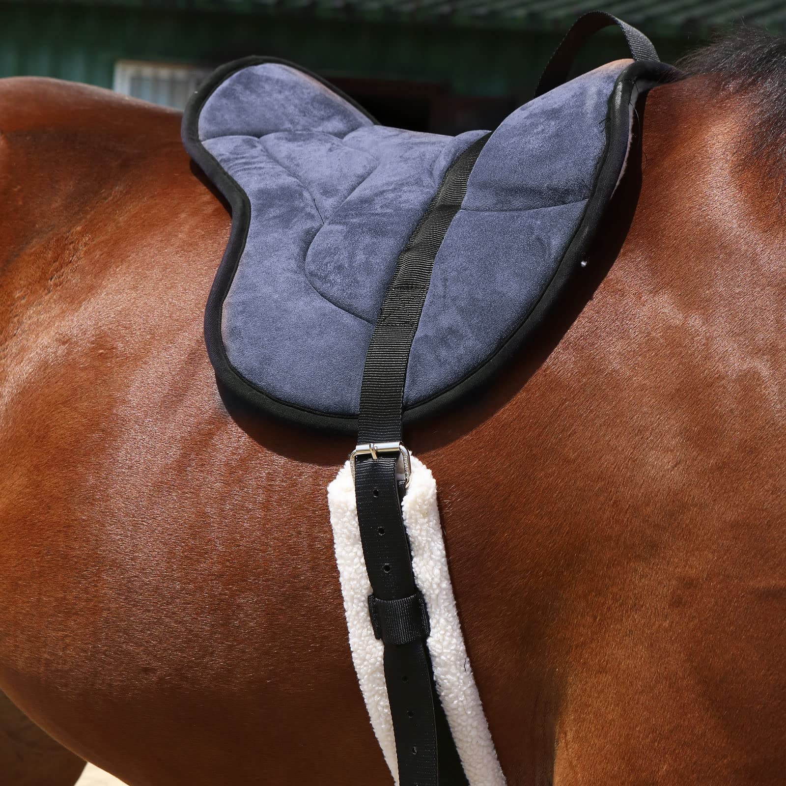 Harrison Howard Equestrian Saddle Pad - Breathable Horse Riding Pad with Girth & Non-Slip Bareback Pad for English & Western Riding | Trail Riding, Dressage & Training